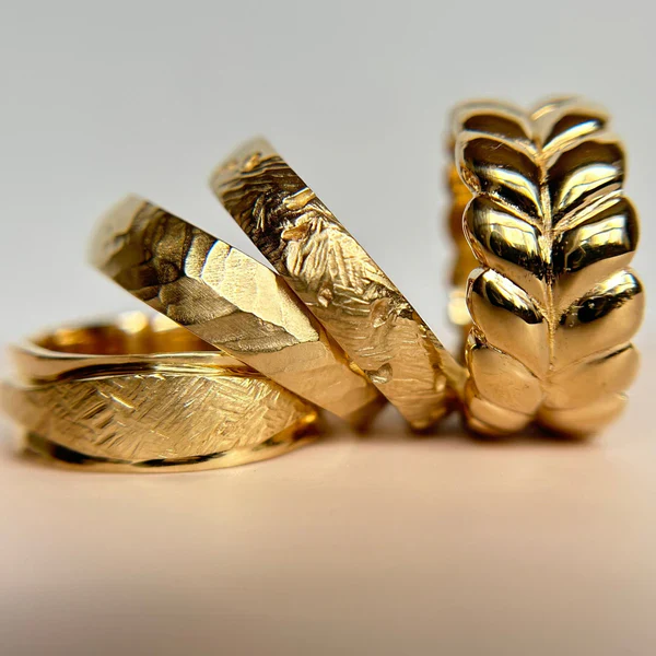 14K Yellow Gold Carved Braid Tapered Band - Image 7