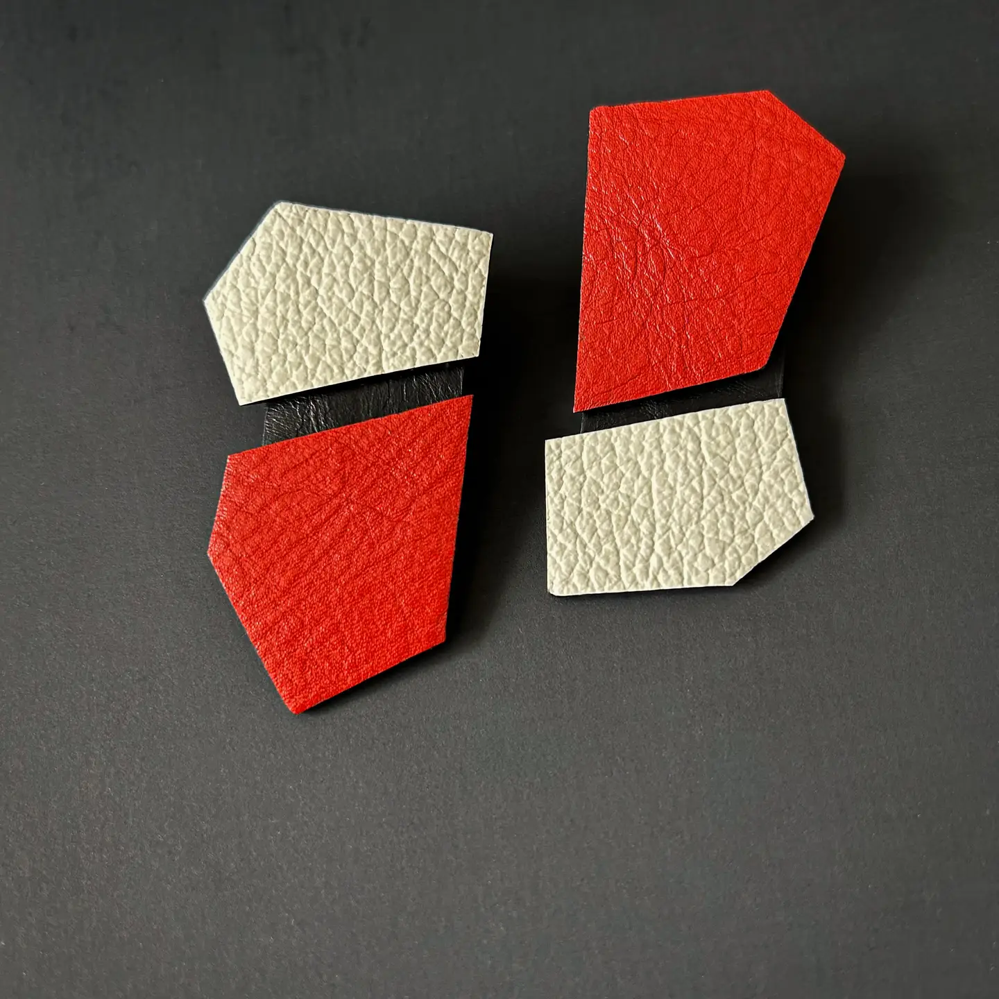 Angled Leather Drop Earrings Red and White - Image 2