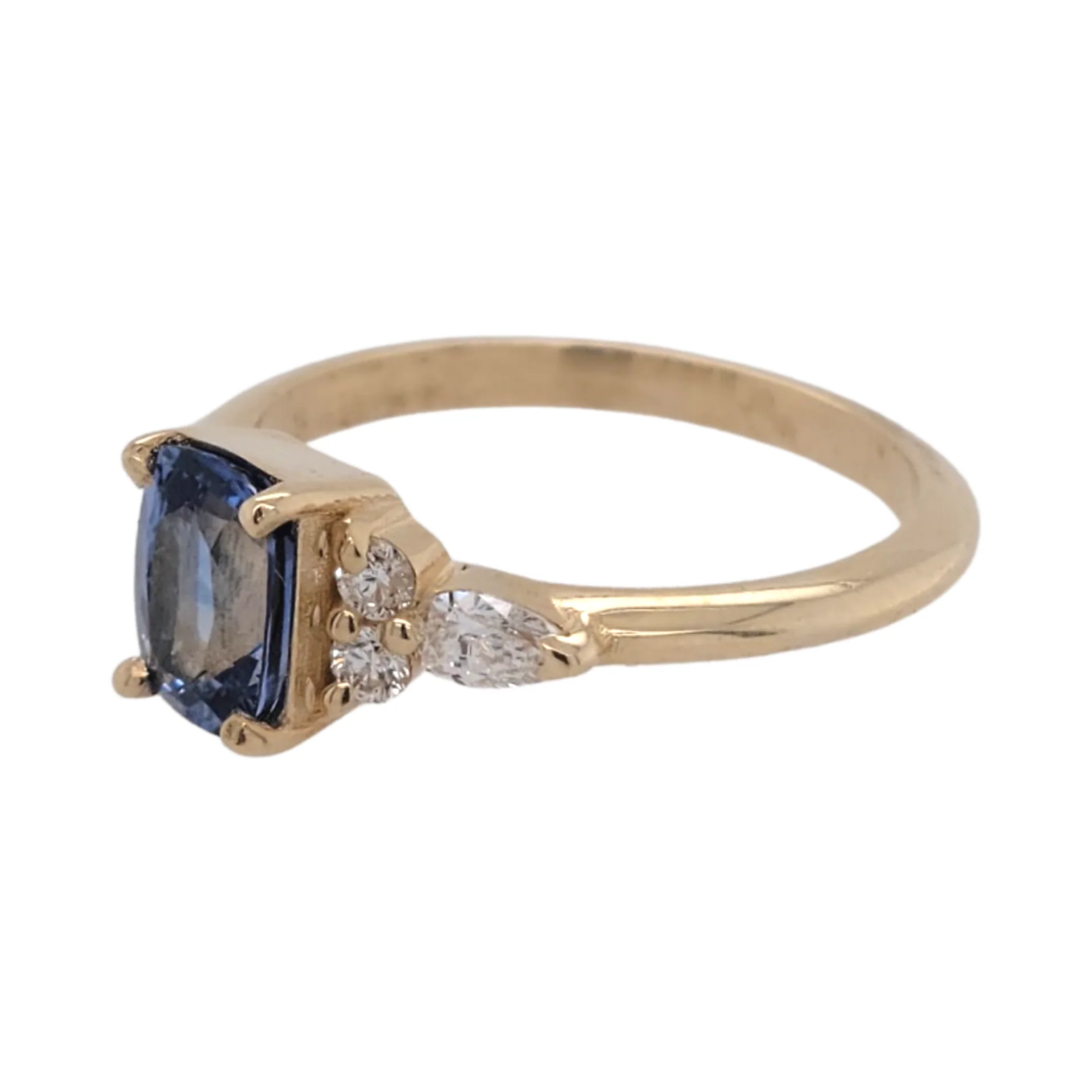 Anna Baby Blue Sapphire Ring - Image 5