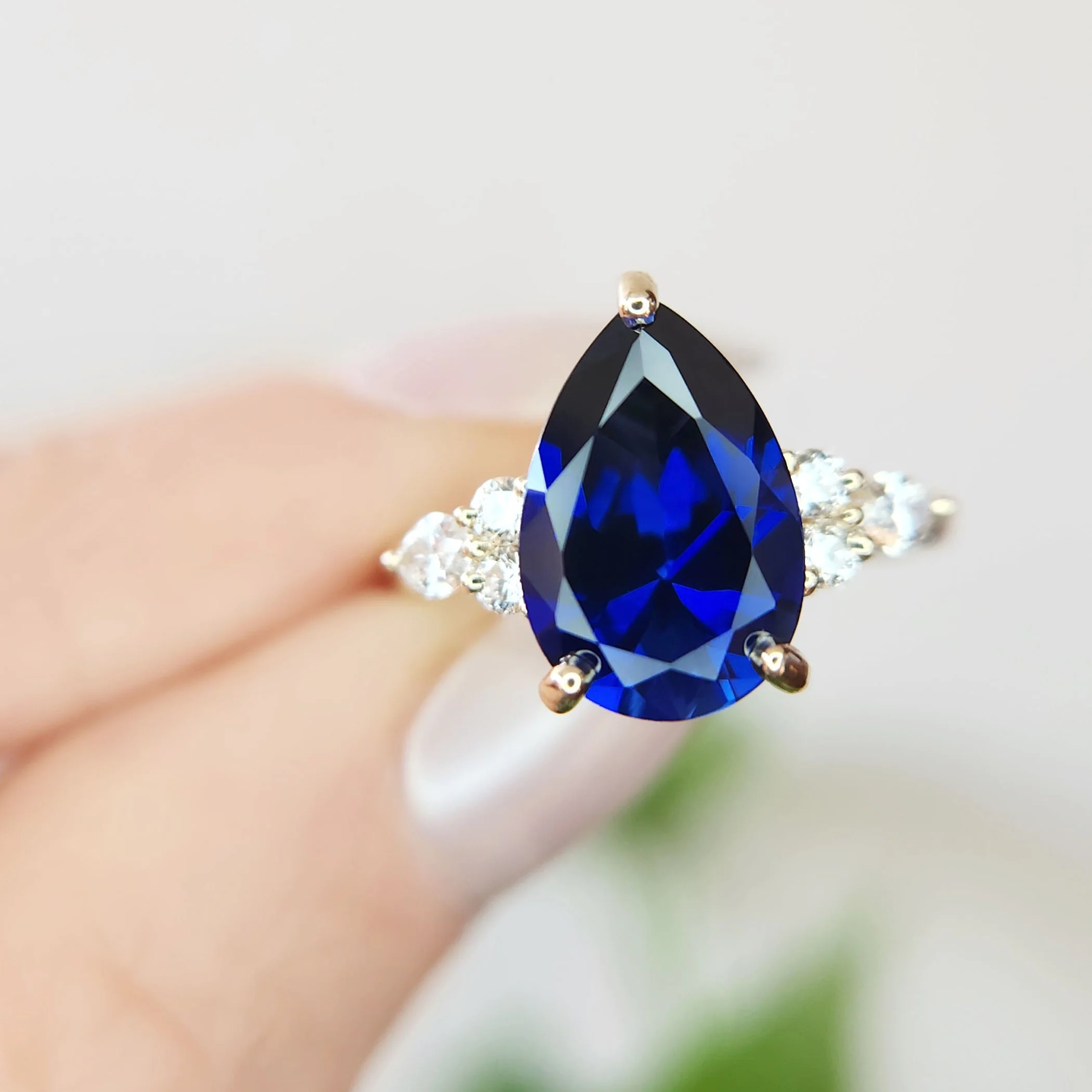 10k Yellow Engagement Ring with 3.70ct Lab-Grown Blue Sapphire and Accent Lab Diamonds - Image 6