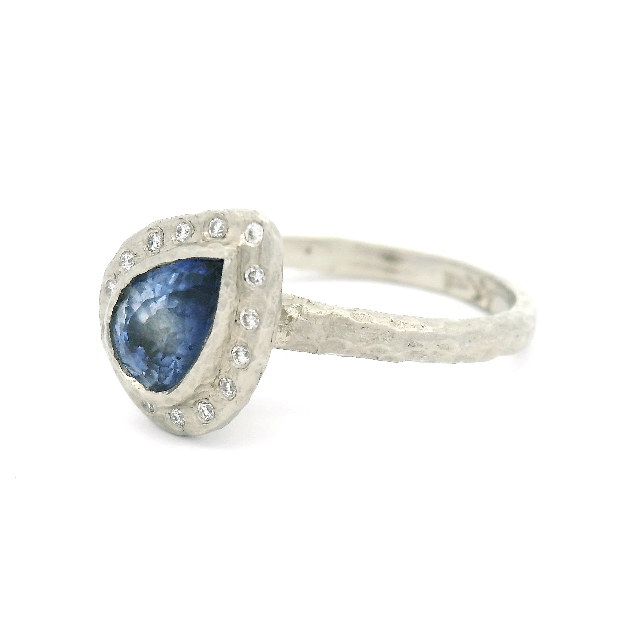 14k White Engagement Ring with 1.05ct Blue Sapphire and Accent Diamond Halo - Image 3