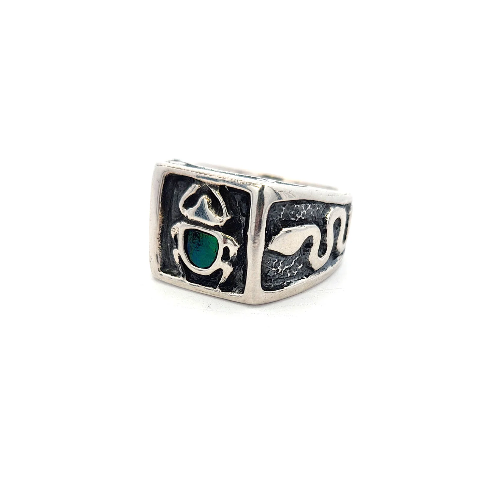 Beetle Elytra Shell & Snake Signet Ring - Image 2