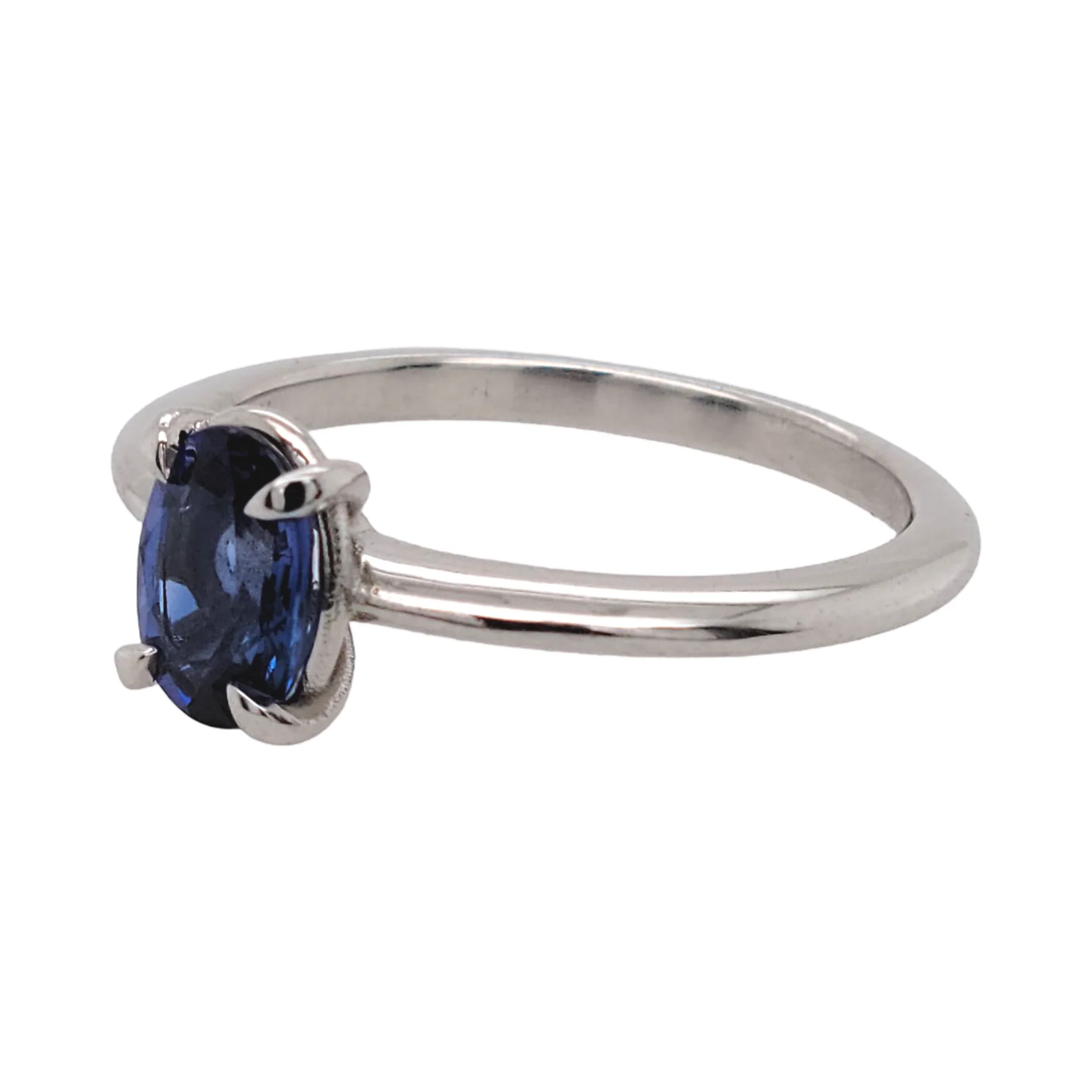 Platinum Solitaire with 1.01ct Natural Oval Blue Sapphire - Image 4