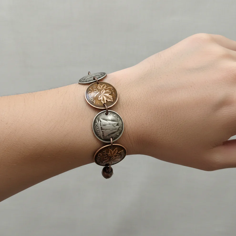 Canadian Mixed Coin Bracelet - Image 3