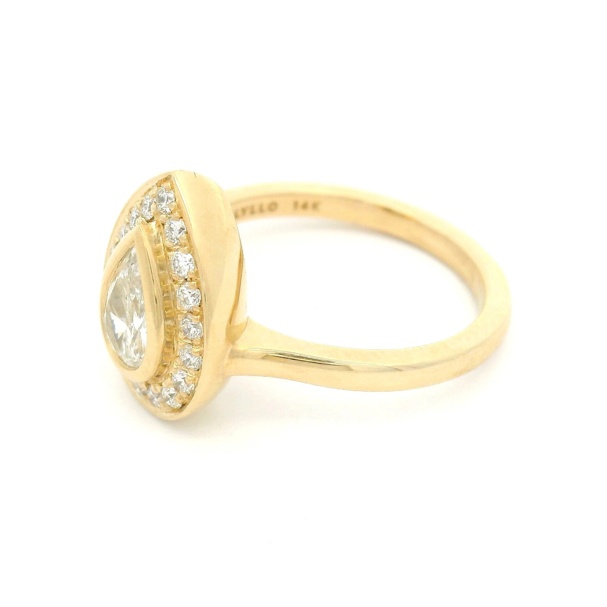 14k Yellow Engagement Ring with 0.44ct Pear-Shaped Diamond and Accent Diamond Halo - Image 3