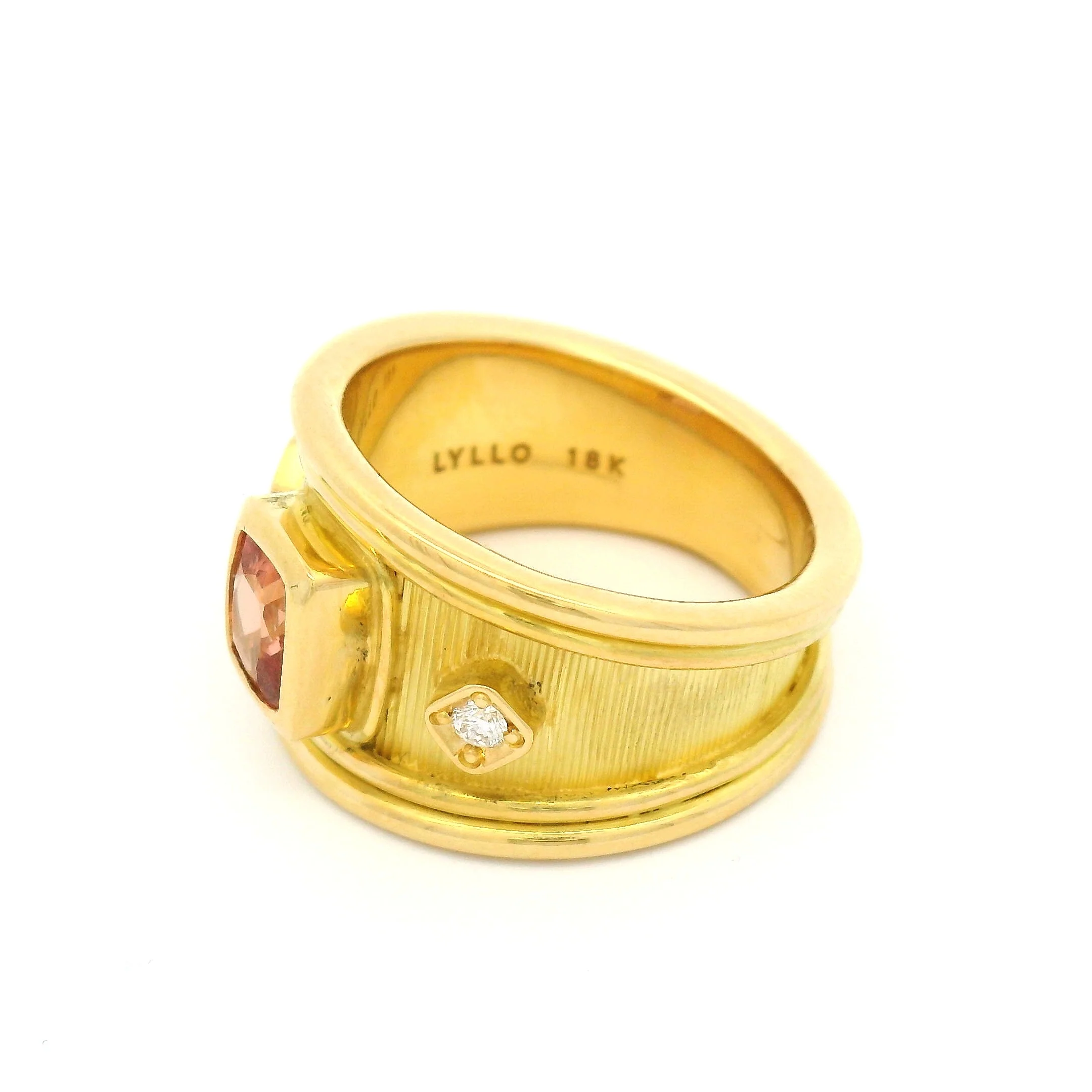 18k Yellow Engraved Ring with Natural 0.92ct Cushion Padparadscha Sapphire and Accent Diamonds - Image 3