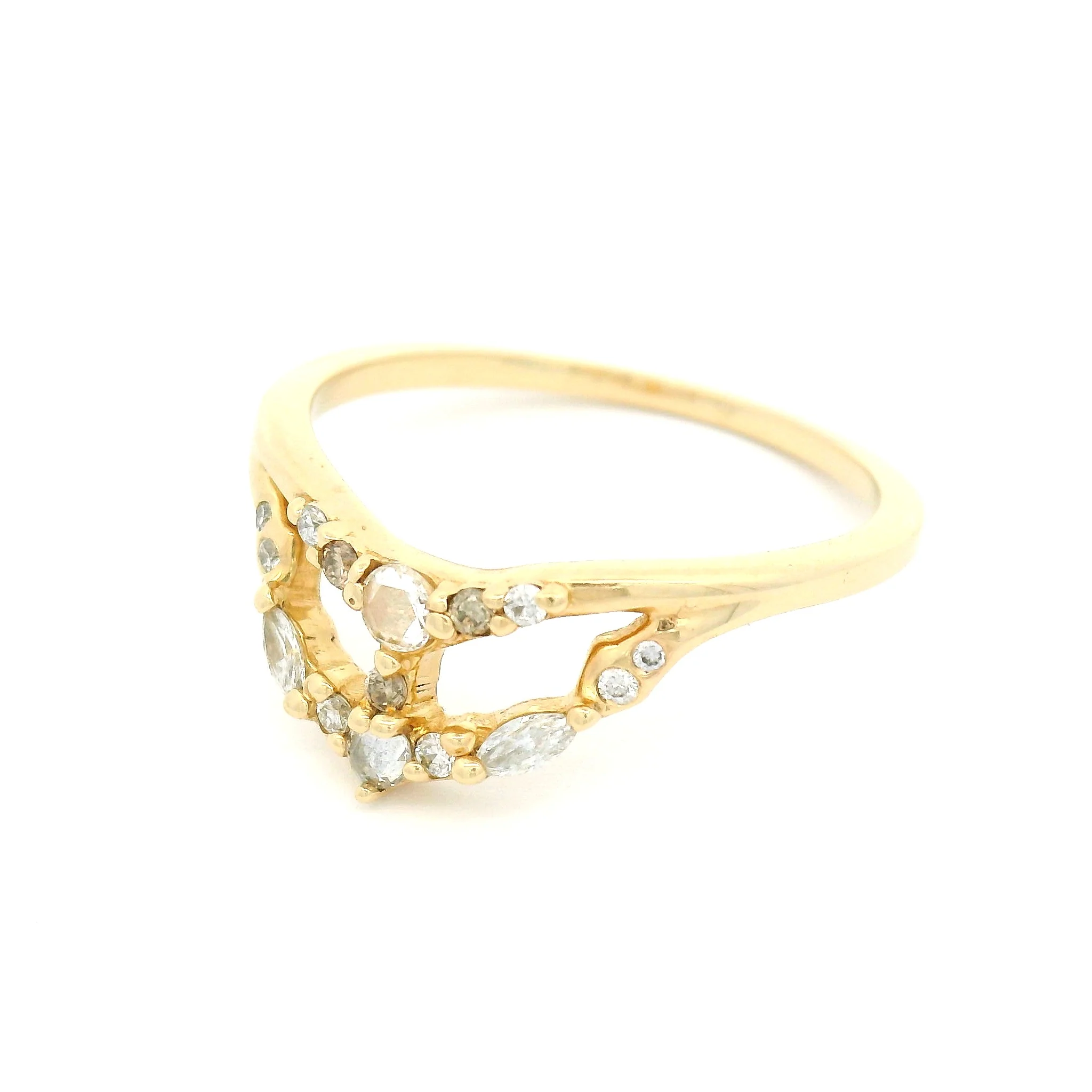 14k Yellow Wedding Band with 0.19cts Mixed Diamonds - Image 3