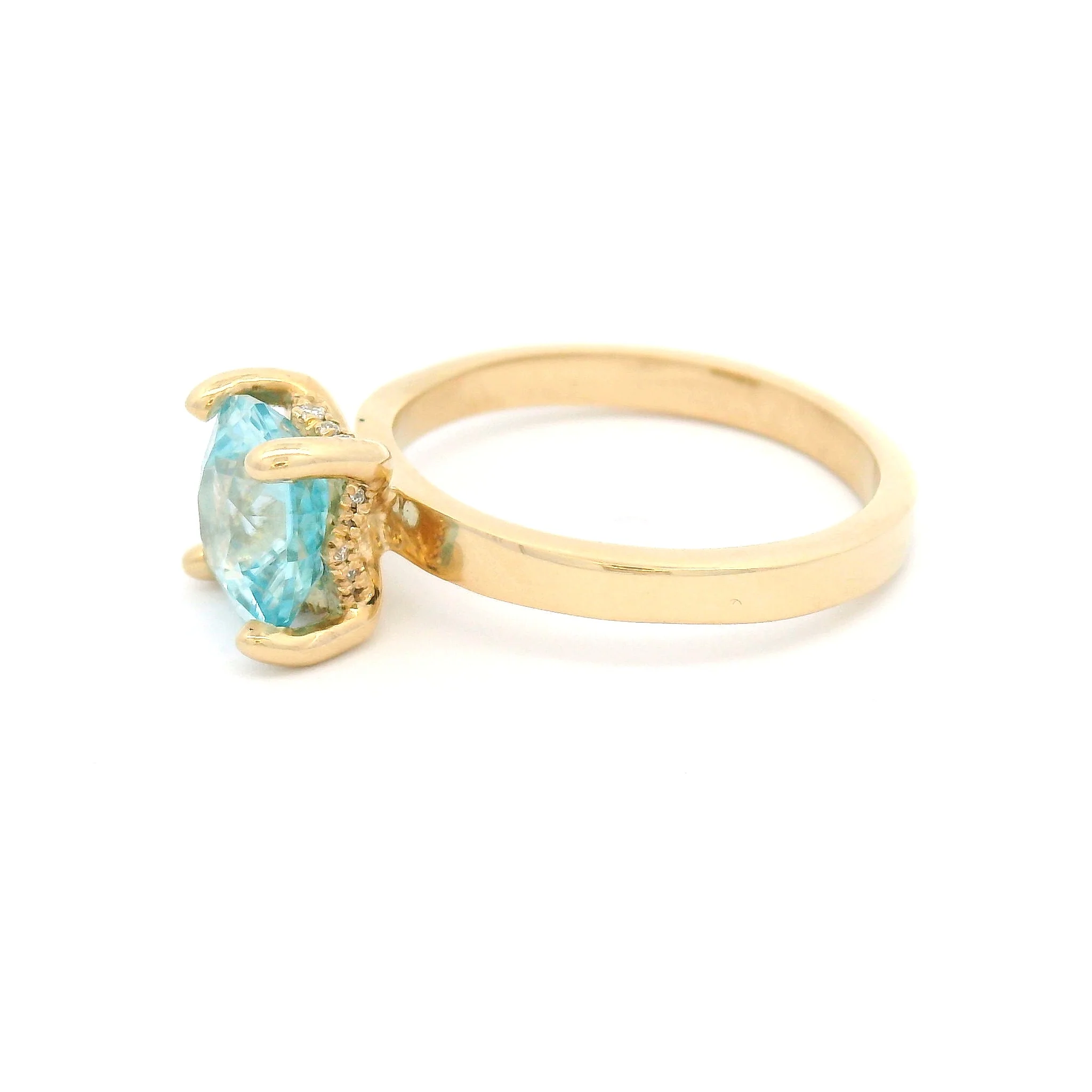 14k Yellow Solitaire with 2.64ct Blue Zircon and Hidden Natural Accent Diamonds - Image 3