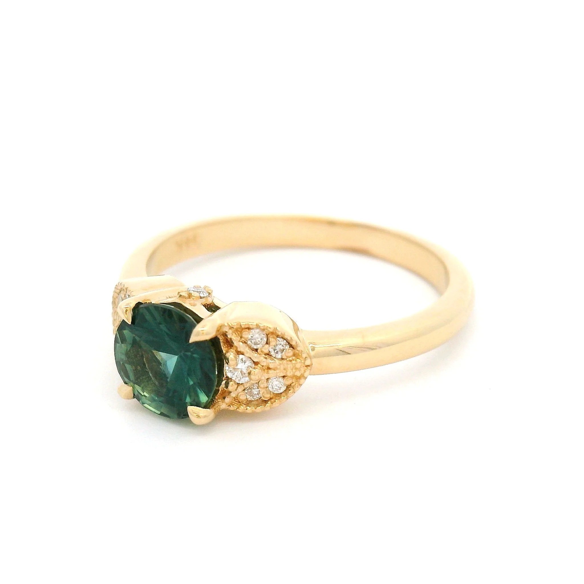 14k Yellow Vintage-Inspired Ring with 0.85ct Teal Sapphire and Accent Lab-Grown Diamonds - Image 2