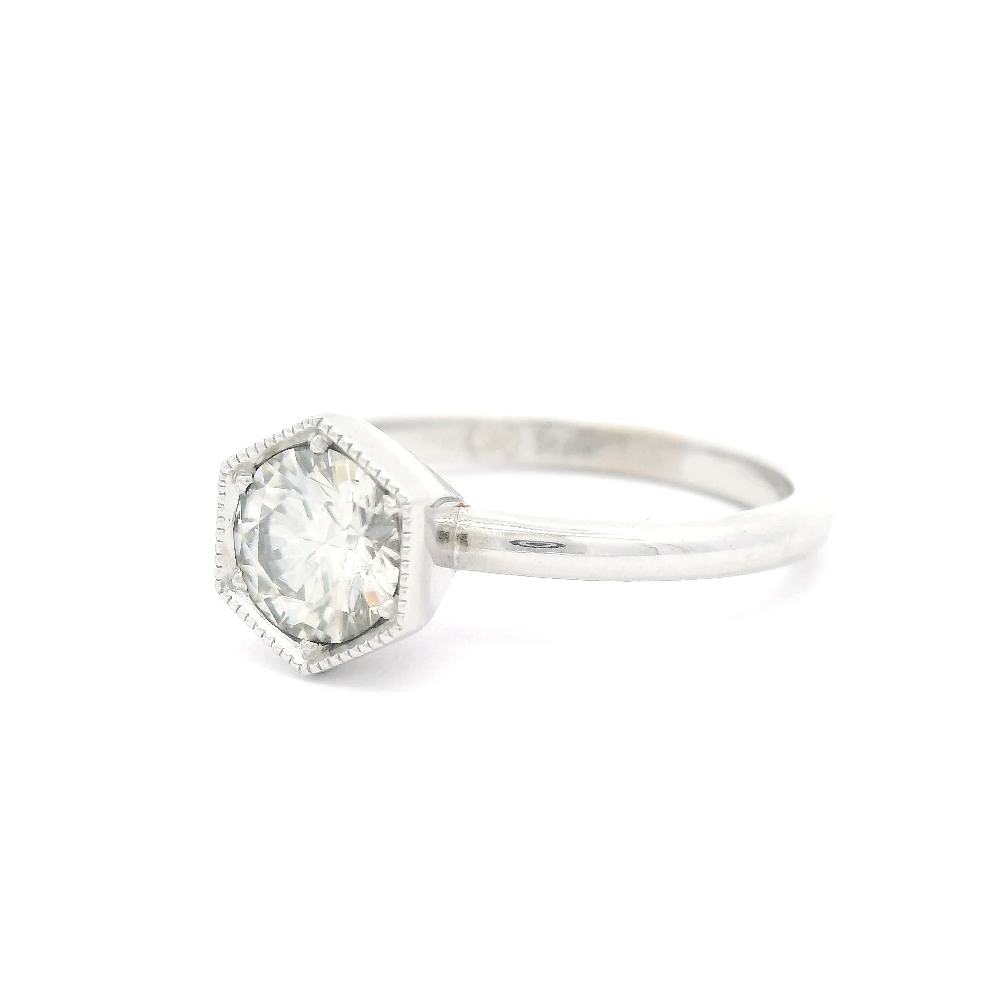 14k White Solitaire with 0.54ct Round Moissanite - Image 2