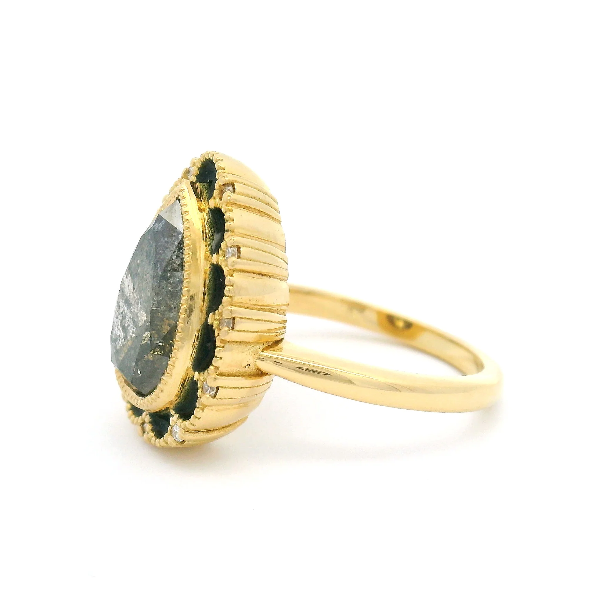 18k Yellow Enameled Ring with 3.22ct Salt & Pepper Diamond and Accent Diamonds - Image 3