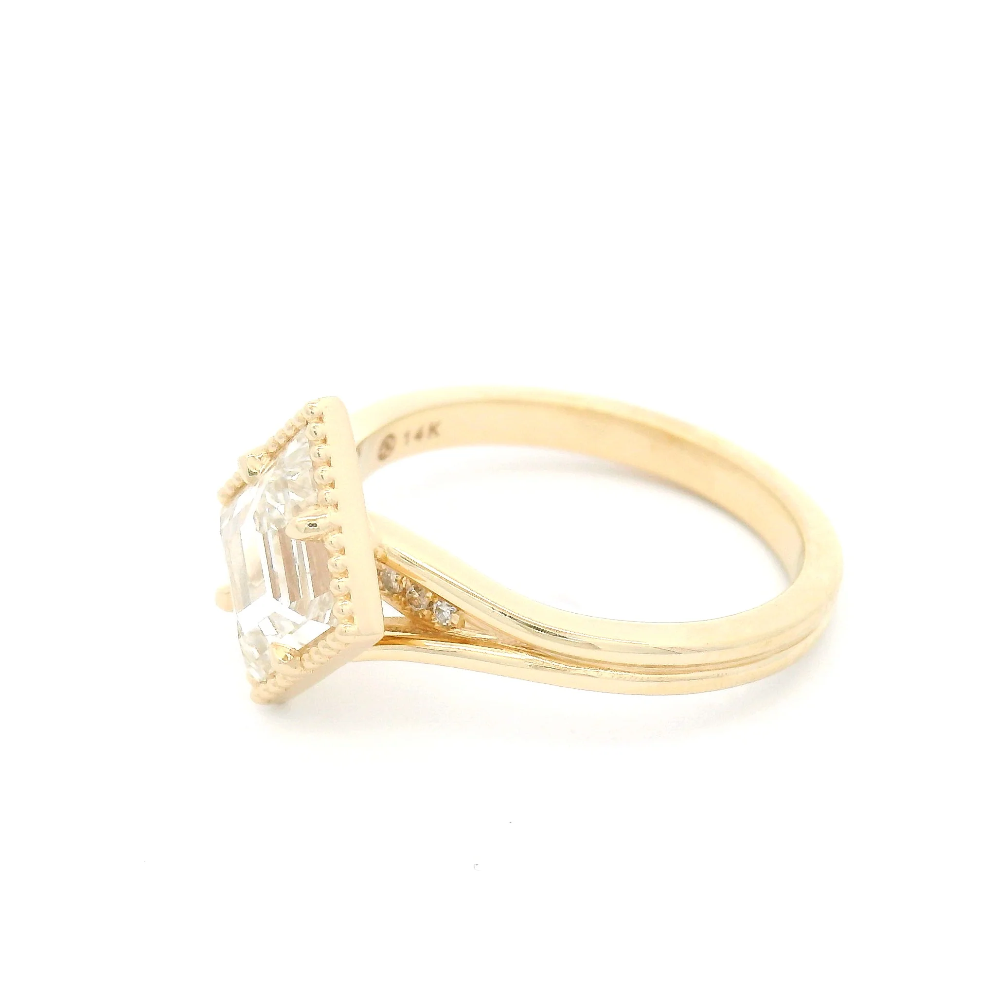 14k Yellow Ring with 1.1ct Lab-Grown Rose-Cut Diamond and Accent Diamonds - Image 4
