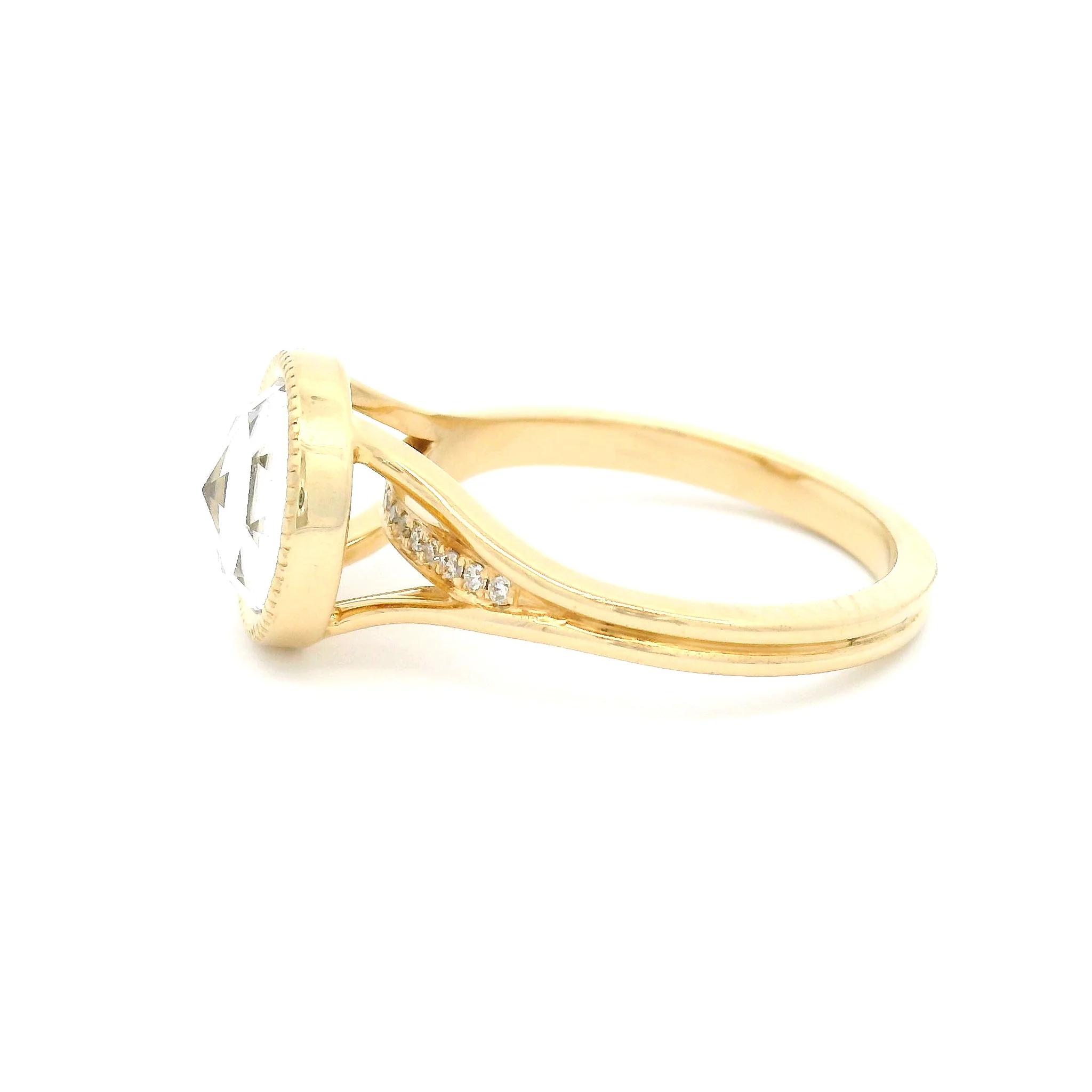 14k Yellow Ring with 2.53ct Lab-Grown Rose-Cut White Sapphire and Accent Diamonds - Image 4