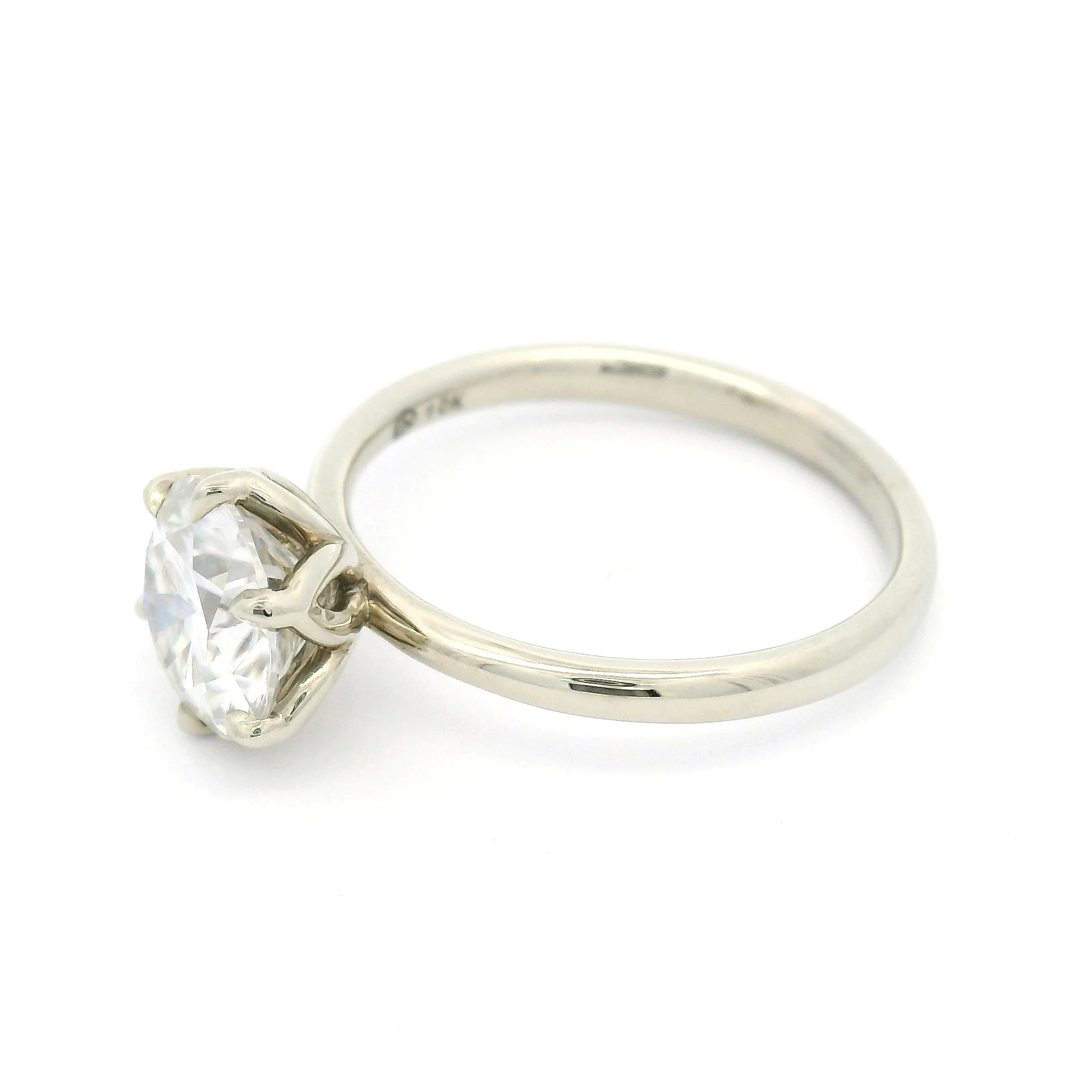 10k White Six-Claw Solitaire with 1.50ct Moissanite - Image 3