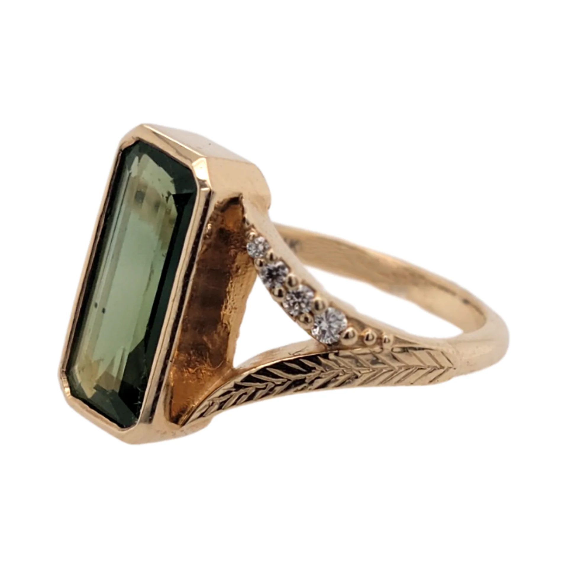 Elongated Green Sapphire Ring - Image 2
