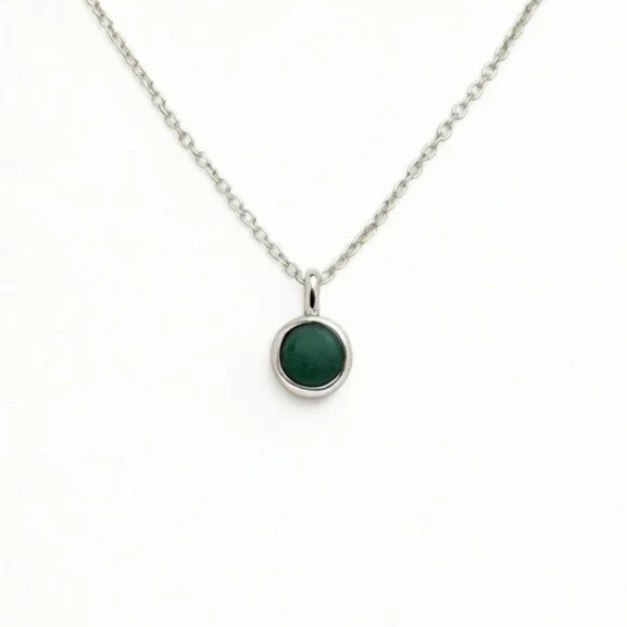 Emerald May Birthstone Necklace - Image 3