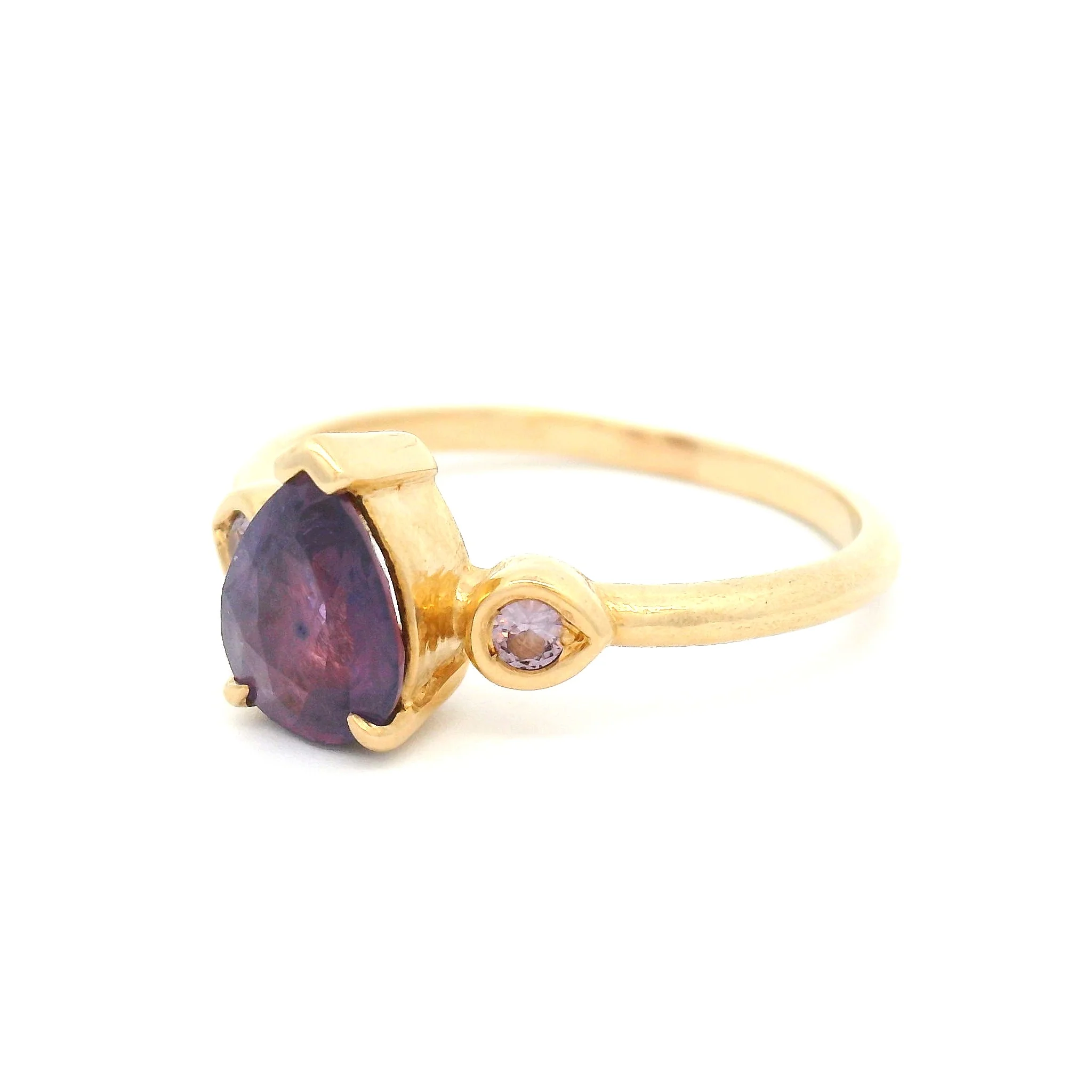 14k Yellow 1.28ct Purple Sapphire Engagement Ring with Accent Purple Sapphires - Image 2
