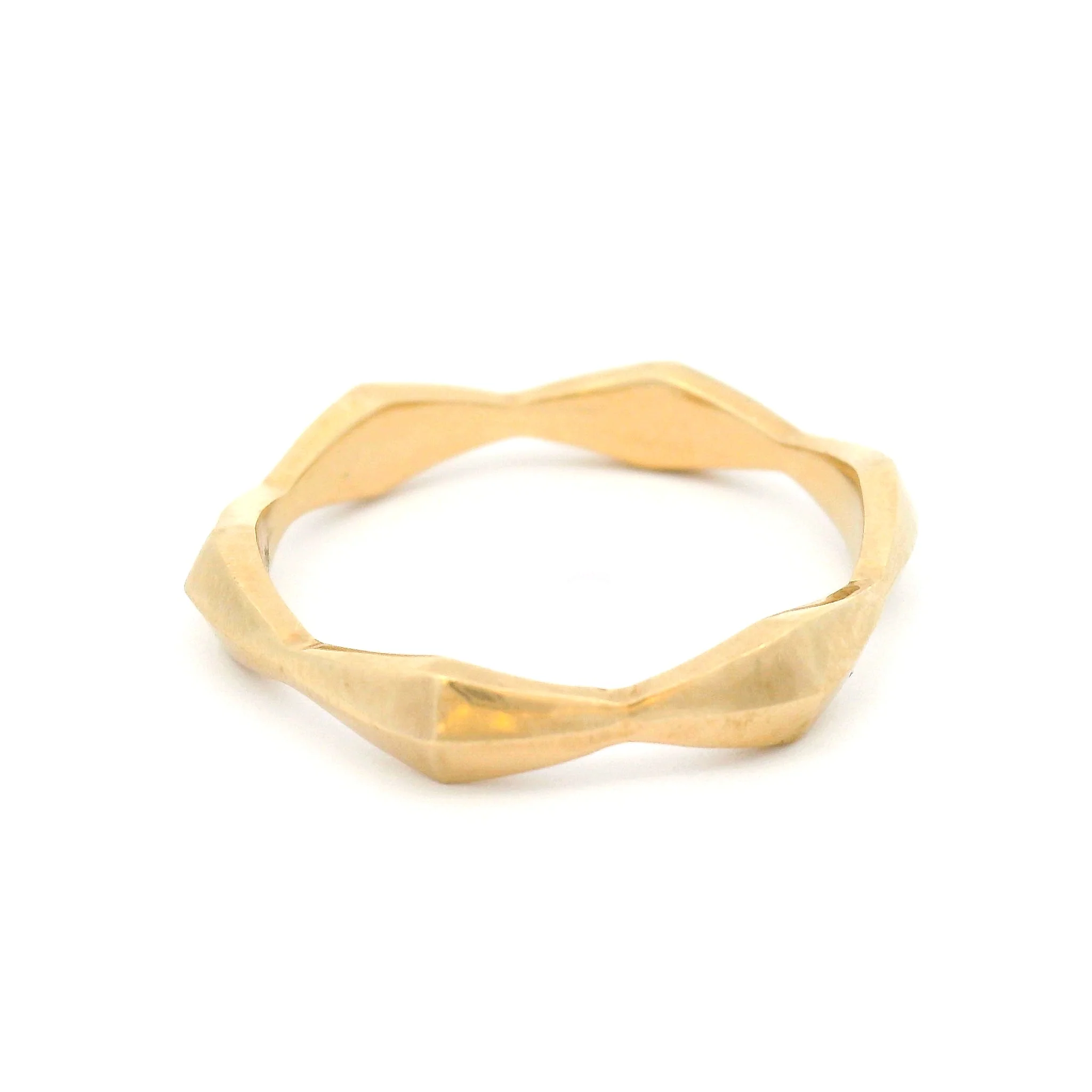 14k Yellow Elongated Pyramid Band - Image 2