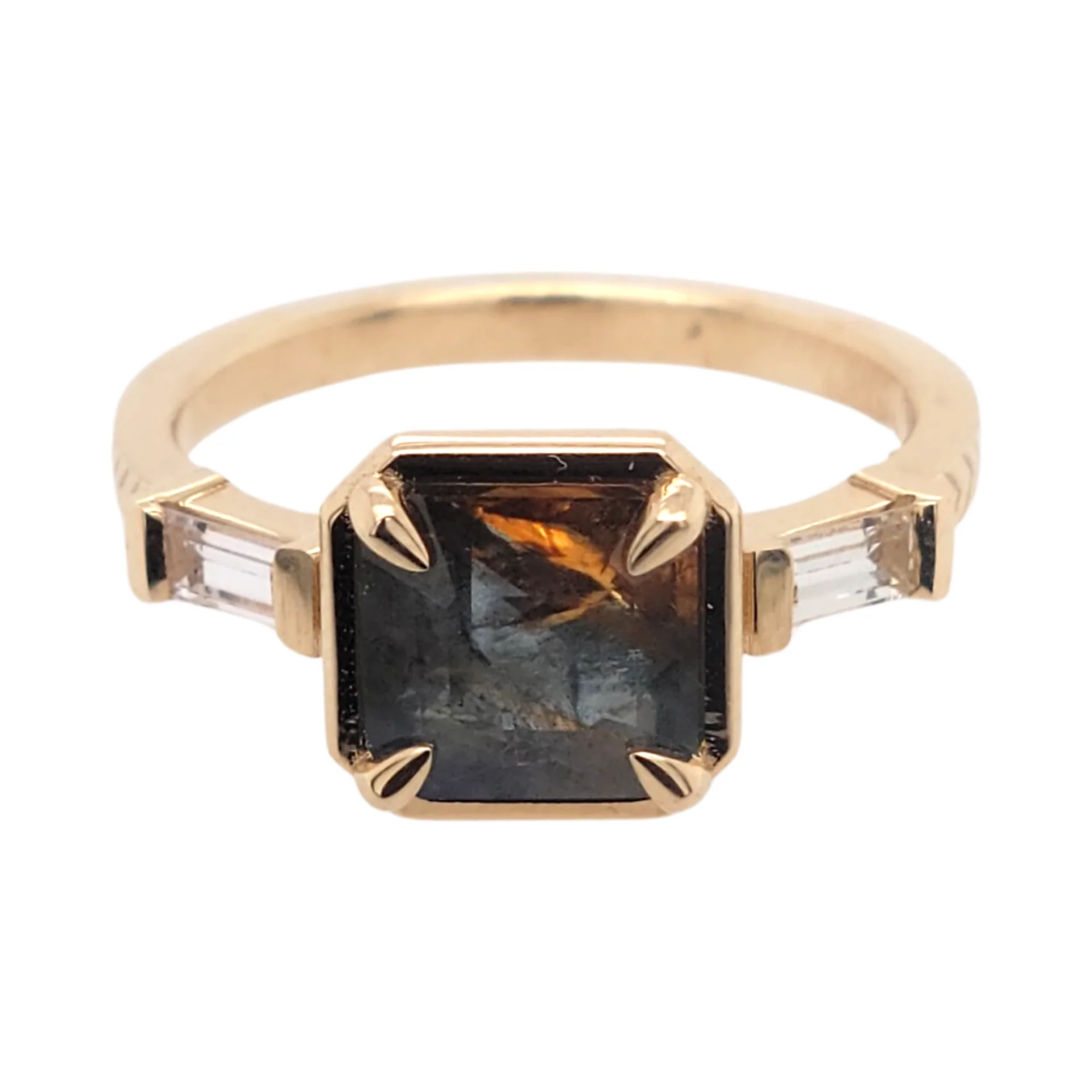 14k Yellow Three-Stone Ring with 2.13ct Parti Sapphire and Sapphire Baguettes - Image 4