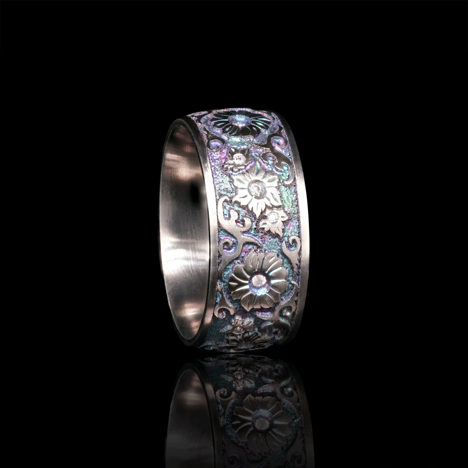 Titanium Floral Etched Band with Accent Moissanites - Image 4