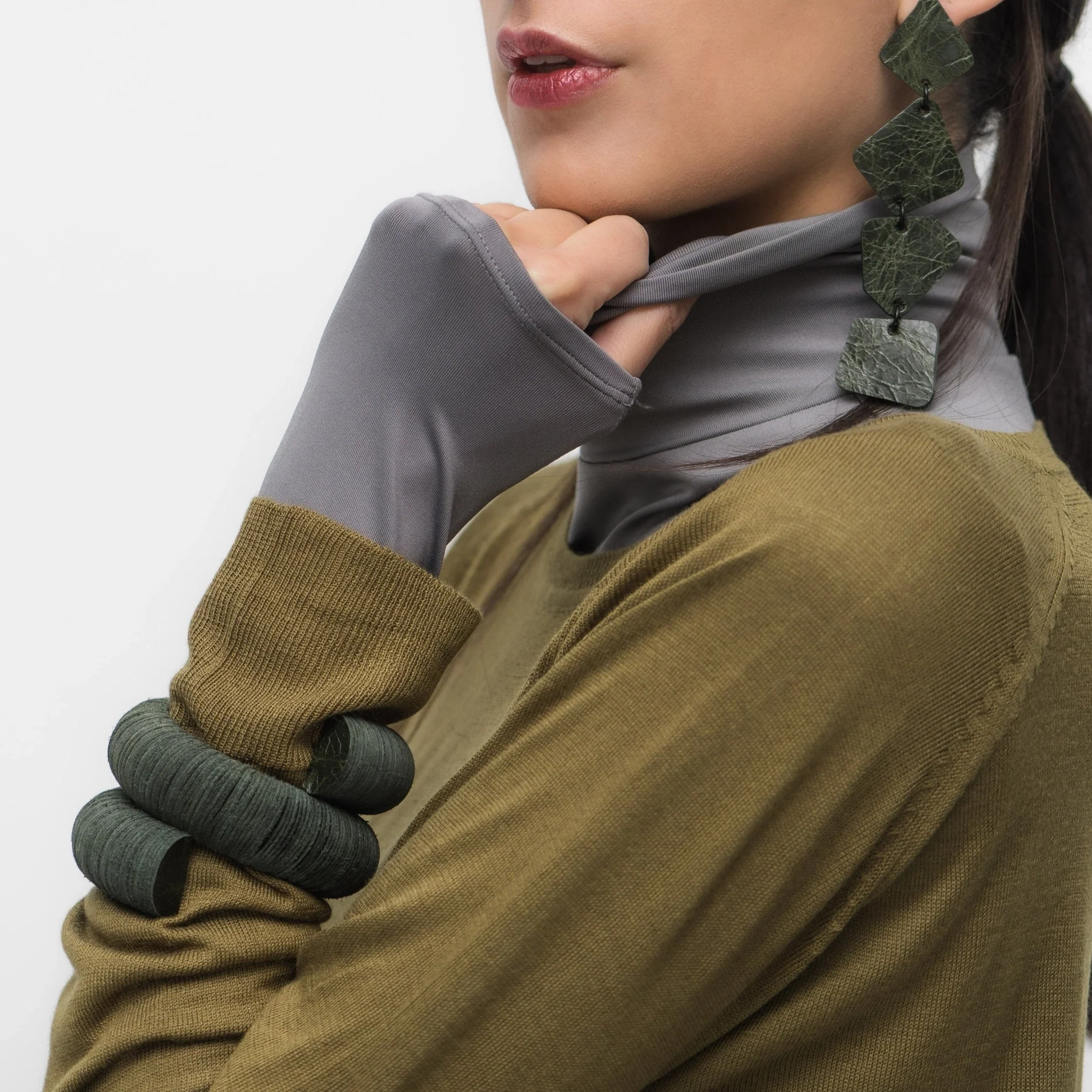 Flow Leather Green Cuff Bracelet - Image 3