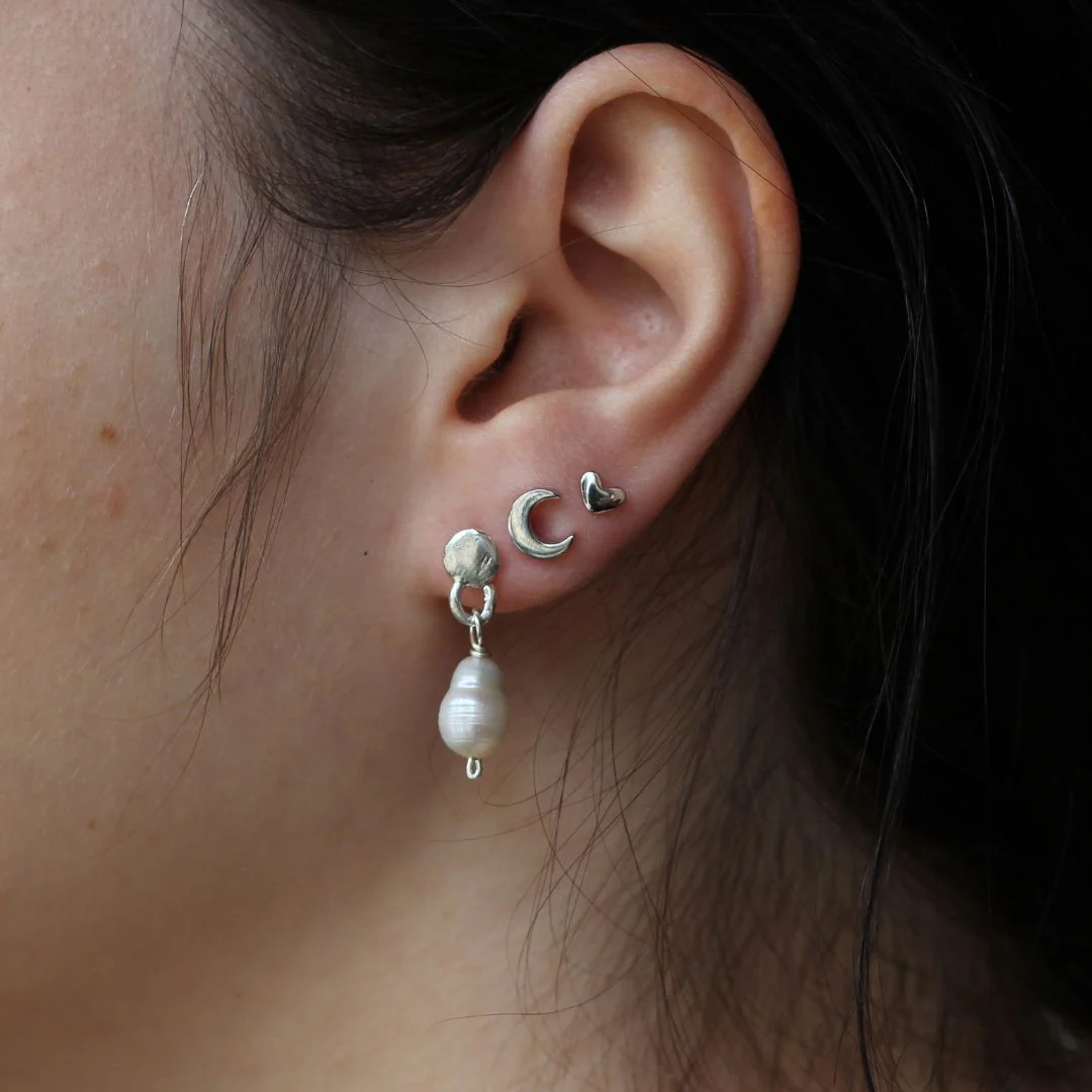 Freshwater Pearl Drop Earrings Silver - Image 2