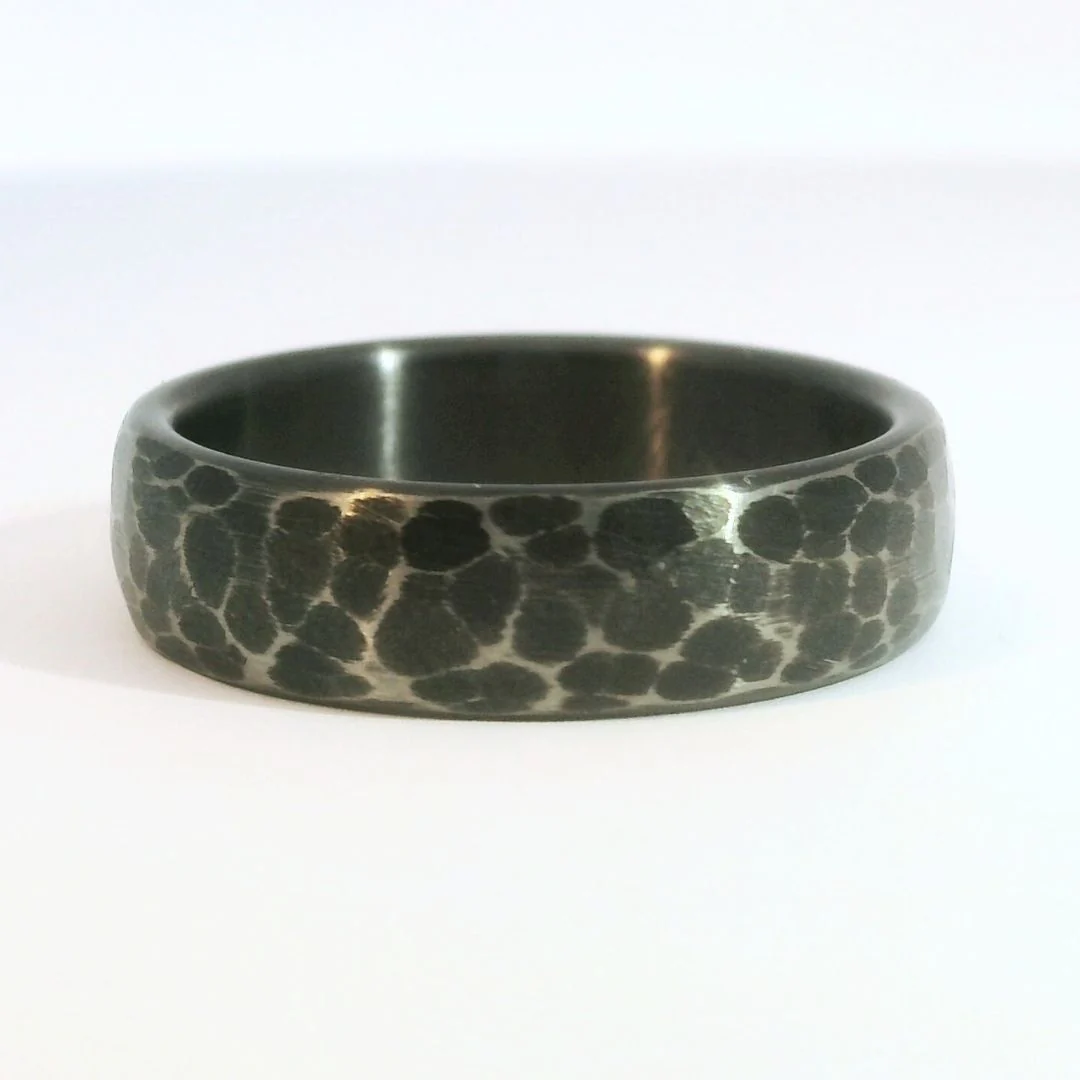 Hammered Titanium 6mm Wide Band - Image 3