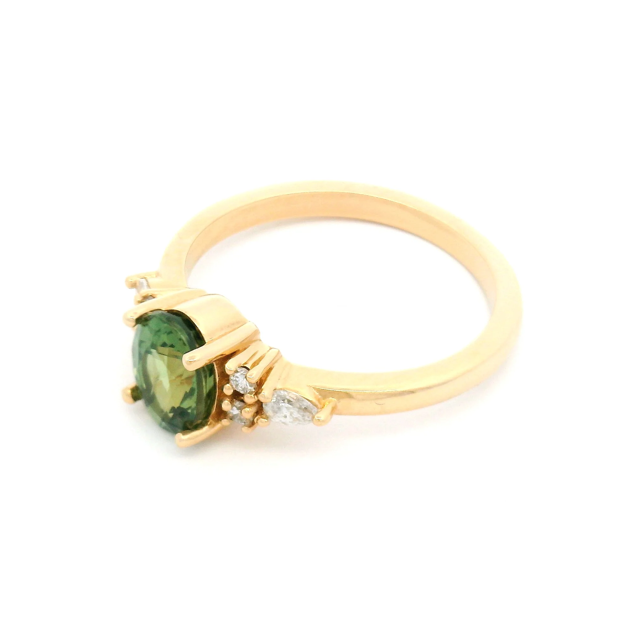 14k Yellow Ring with 1.06ct Green Sapphire and Accent Diamonds - Image 3