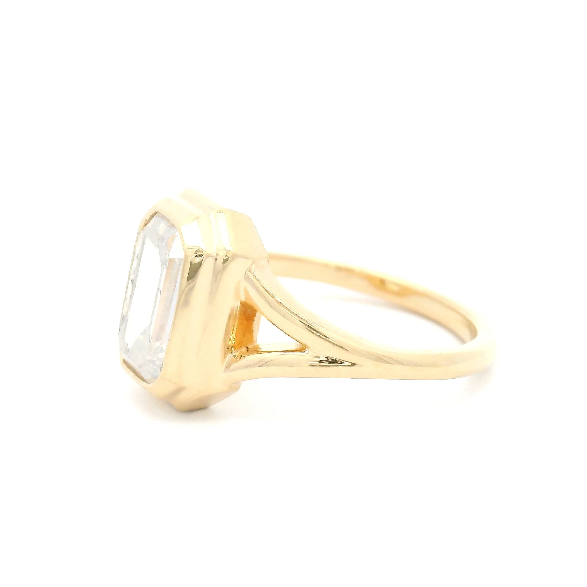 14k Yellow Split-Shank Bezel-Set Solitaire with 2.16ct Fancy White Emerald-Cut Diamond - Image 3