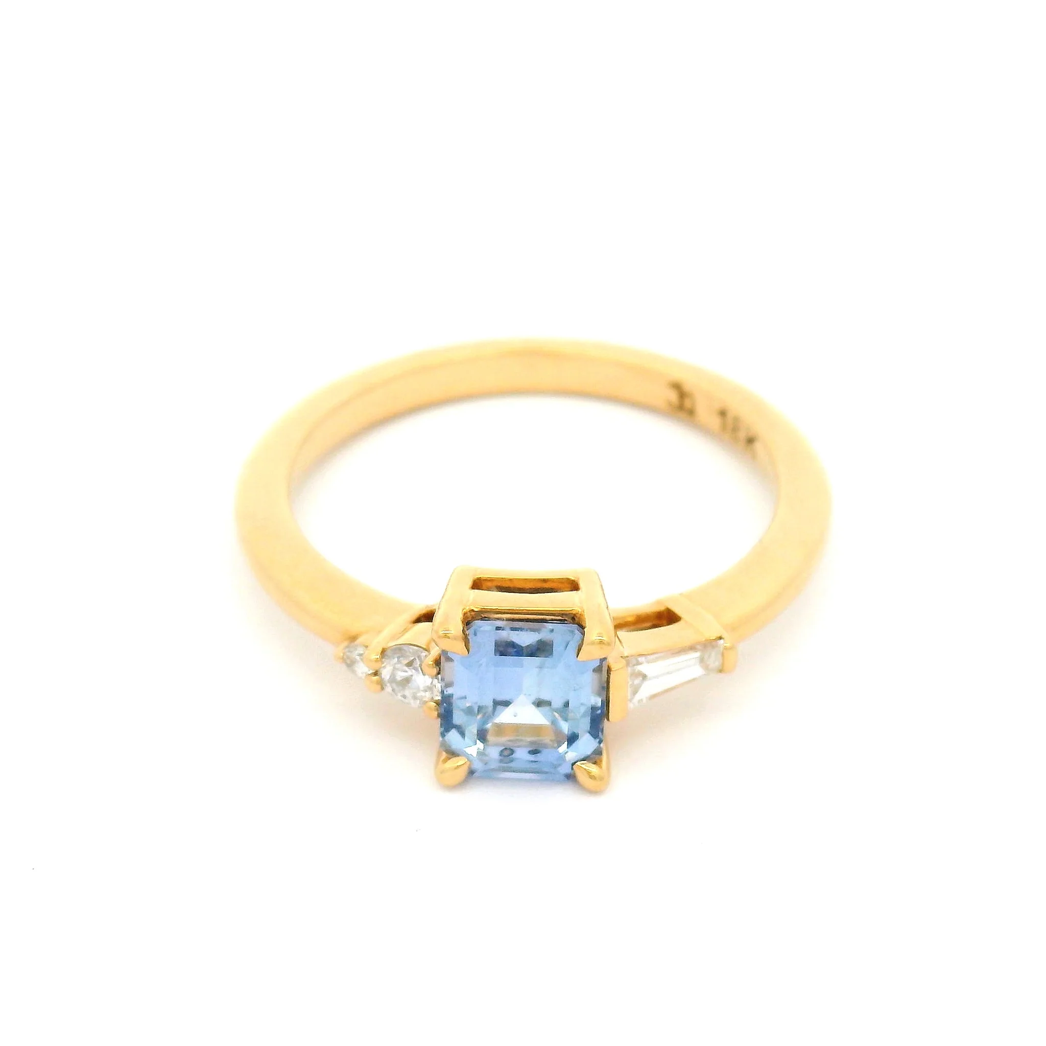 18k Yellow Engagement Ring with 1.04ct Emerald-Cut Blue Sapphire and Accent Diamonds - Image 4