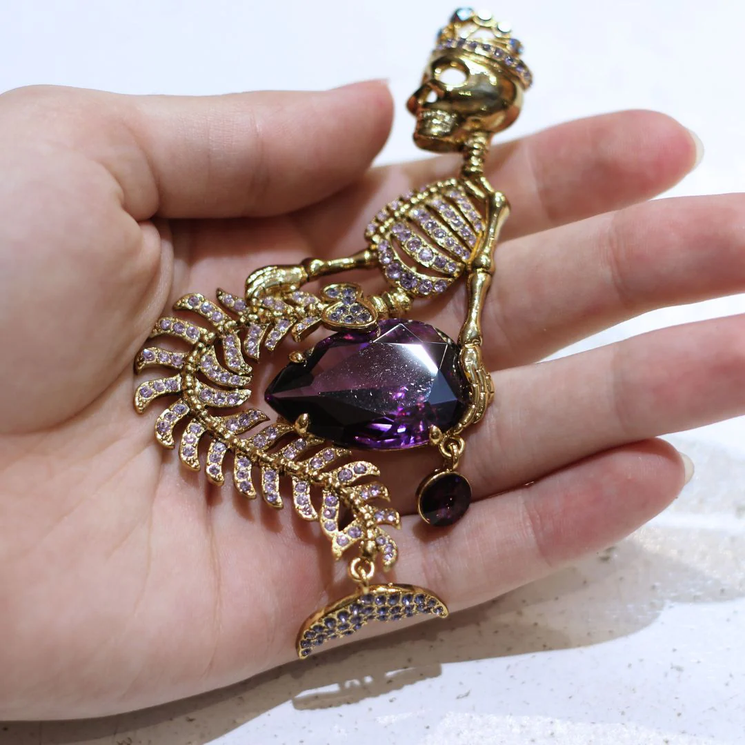 Mermaid Skeleton Brooch - Image 2