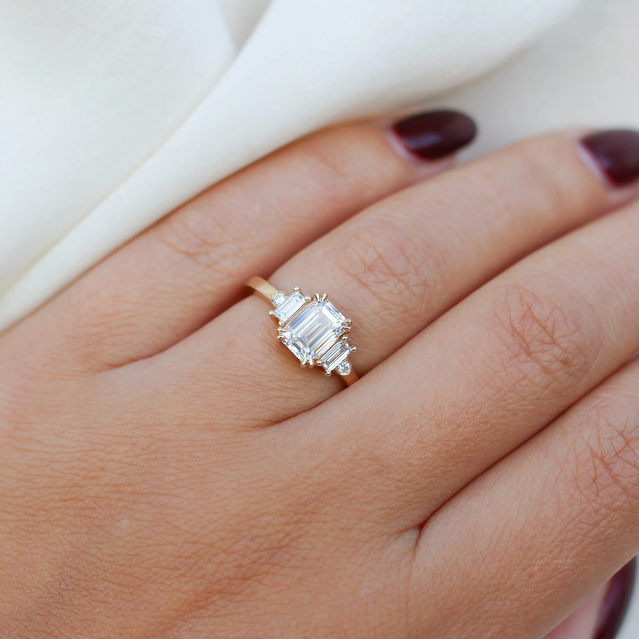 Misceo -  Emerald-Cut Lab Diamond Ring - Image 3