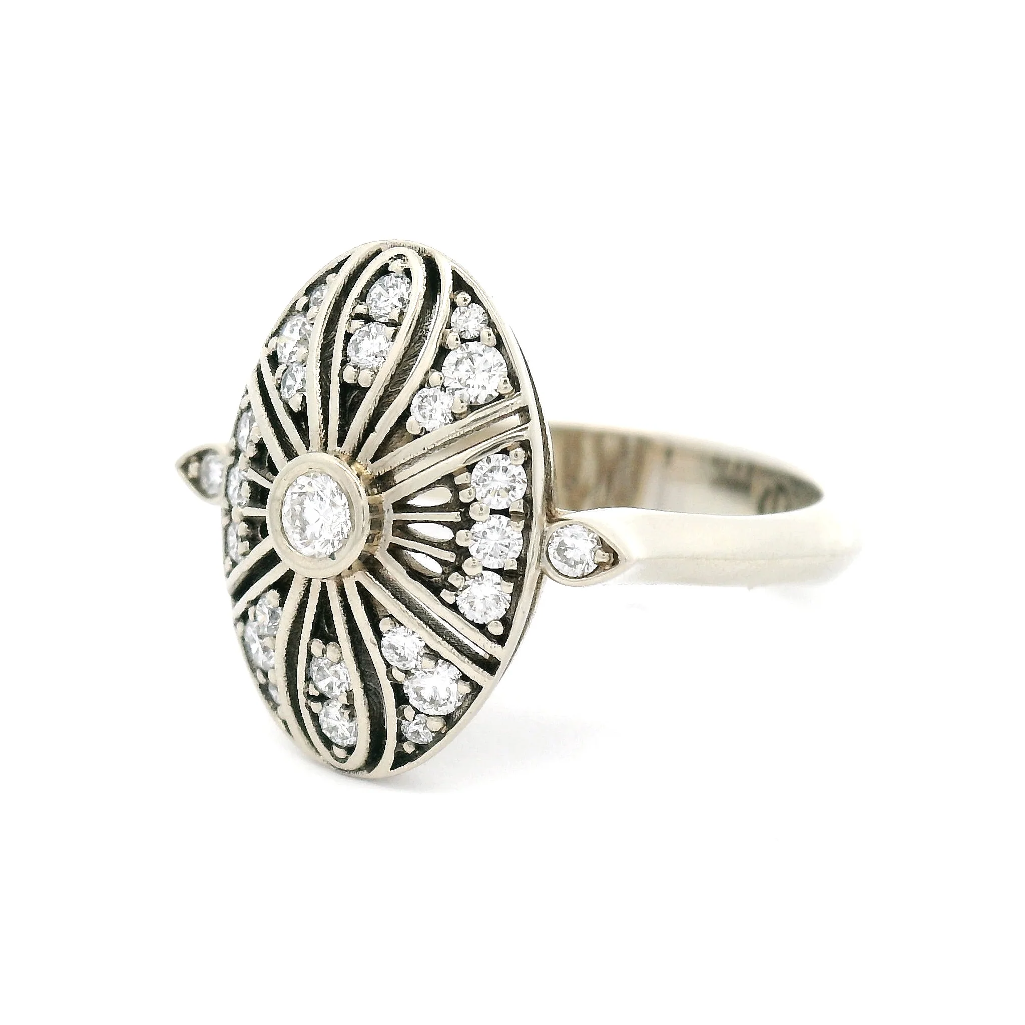 14k White Vintage-Inspired Engagement Ring with 0.38cts of Diamonds - Image 2