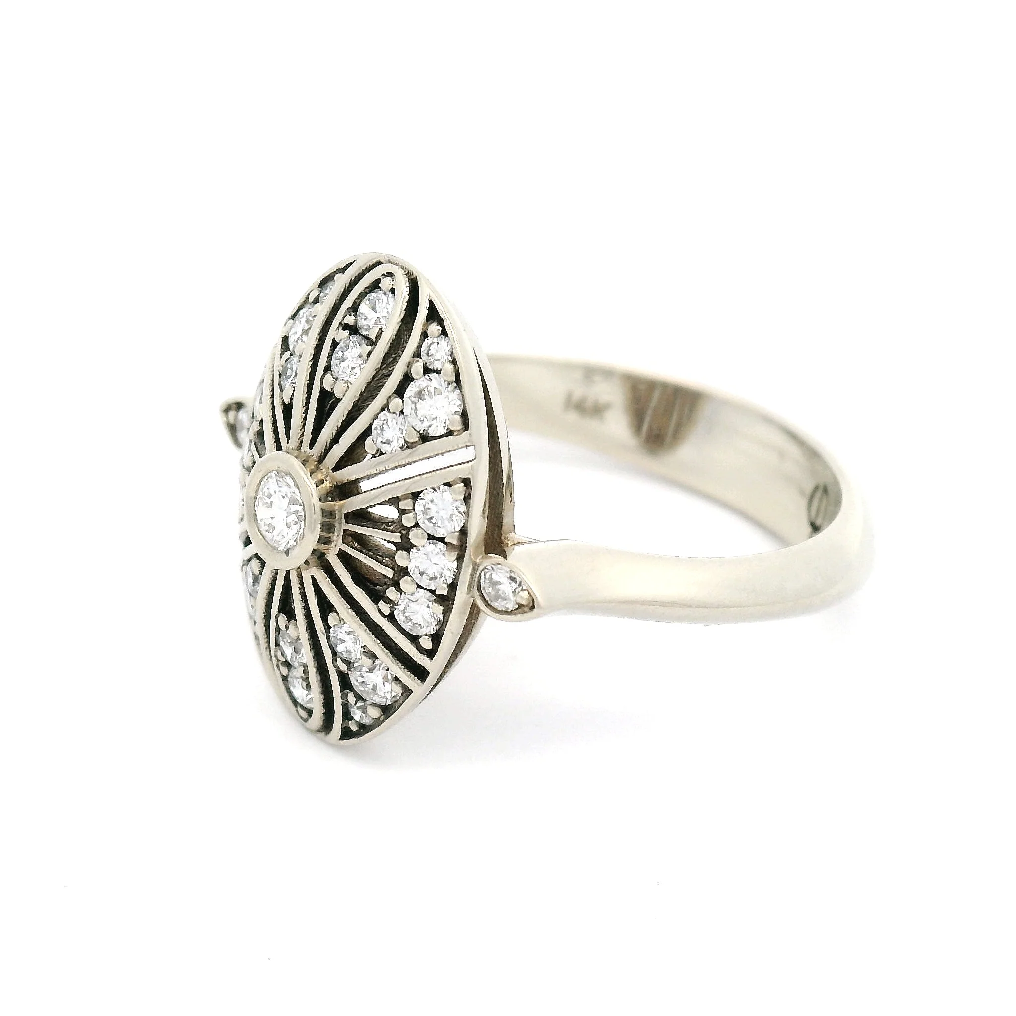 14k White Vintage-Inspired Engagement Ring with 0.38cts of Diamonds - Image 3