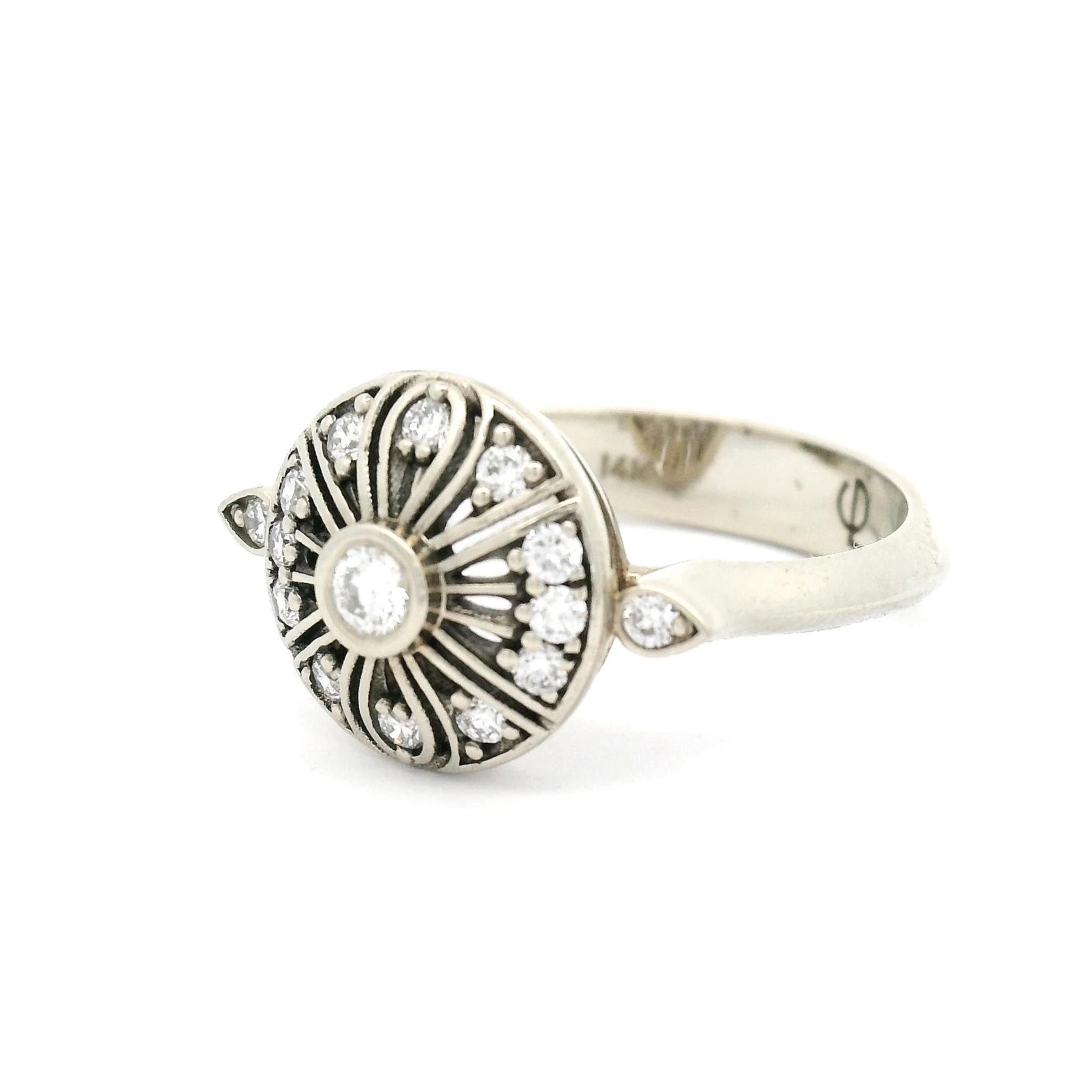 14k White Vintage-Inspired Engagement Ring with 0.25cts of Diamonds - Image 2