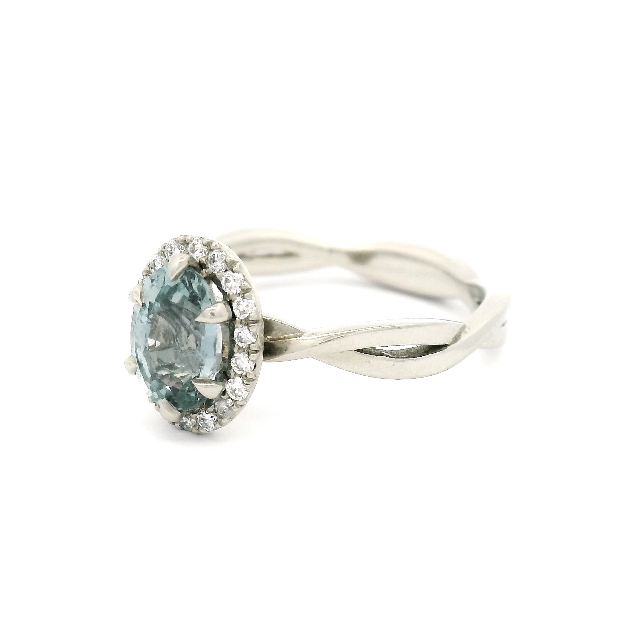 14k White Engagement Ring with 1.21ct Oval Grey-Blue Sapphire and Accent Diamond Halo - Image 2