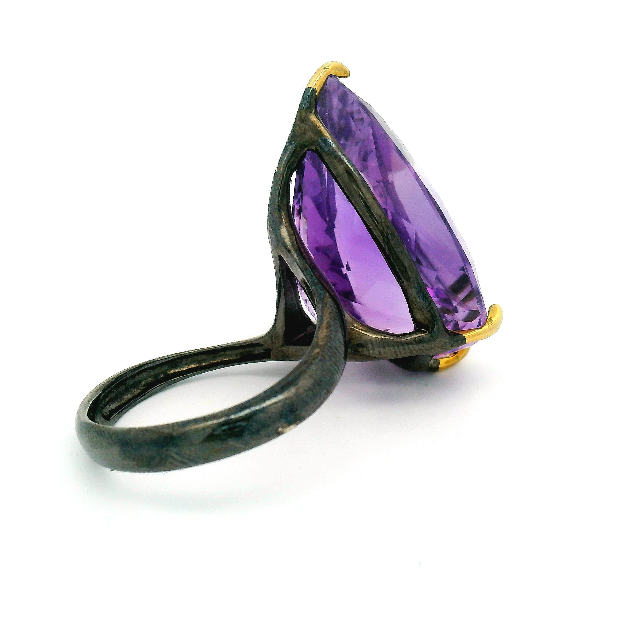 Pear-Cut Amethyst Silver Solitaire Ring - Image 8