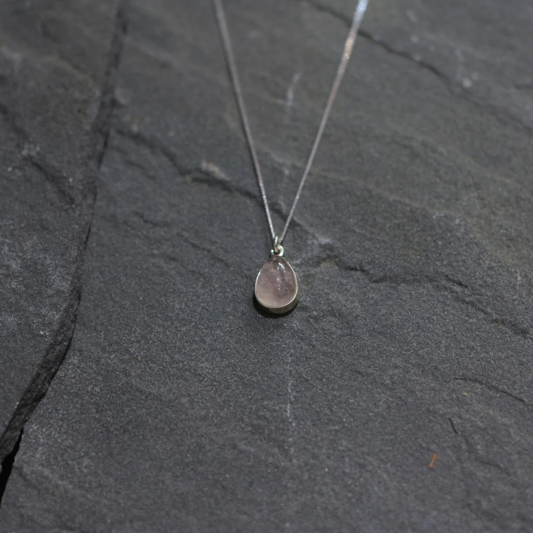 Pear Shaped Rose Quartz Necklace - Image 4