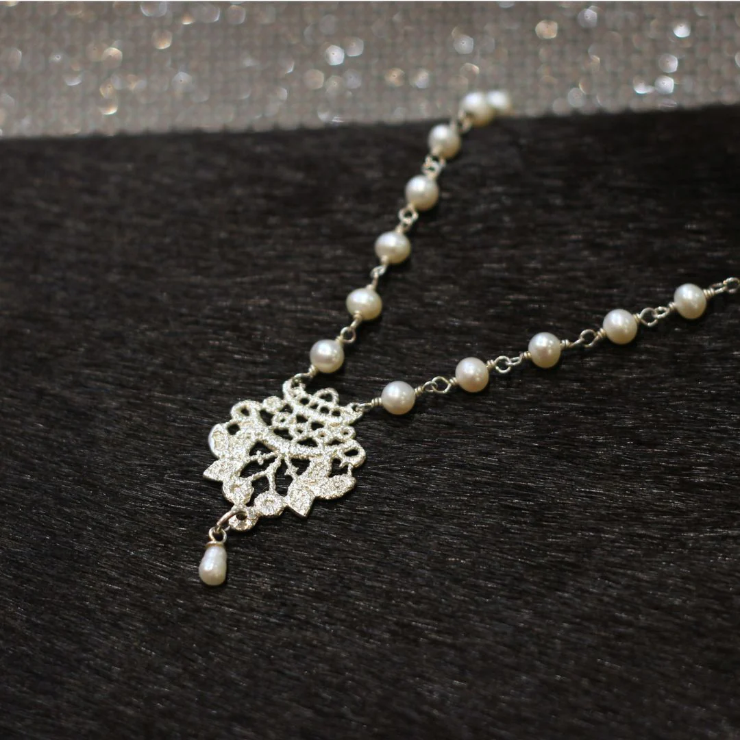 Pearl Chantilly Necklace - Image 2