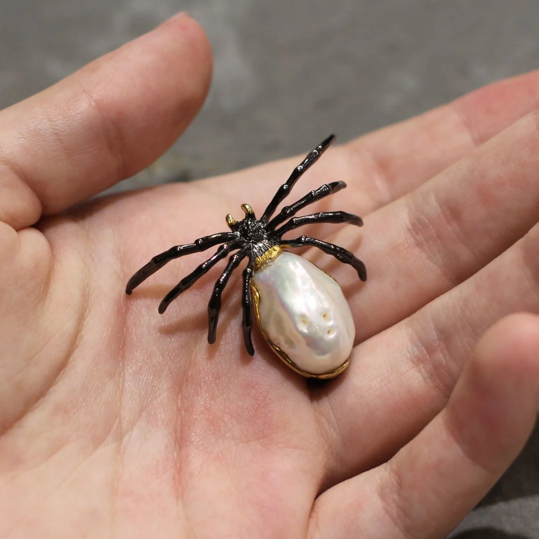 Pearl Spider Brooch - Image 2