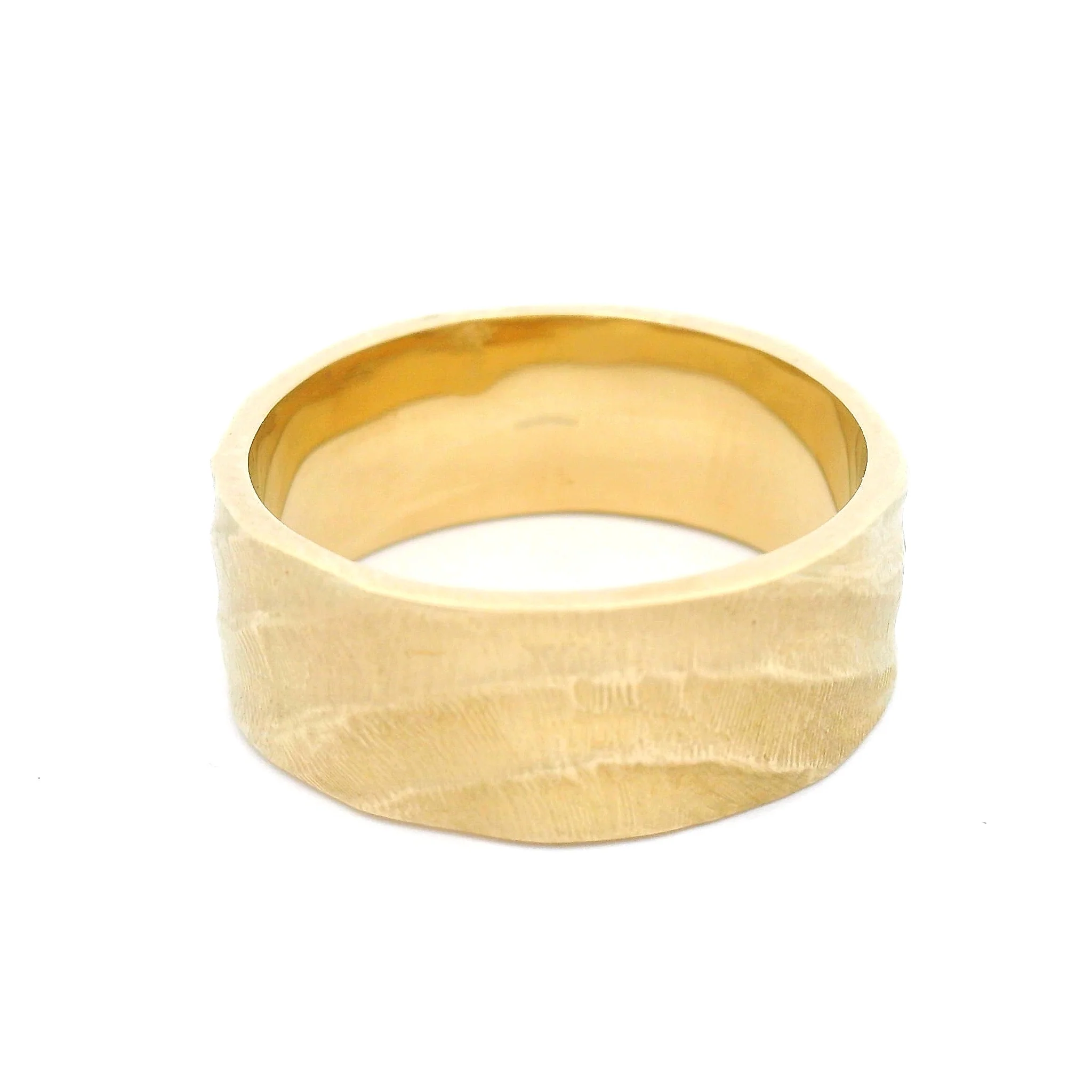 10k Yellow 7.5mm Wide Sculpted Texture Band - Image 2
