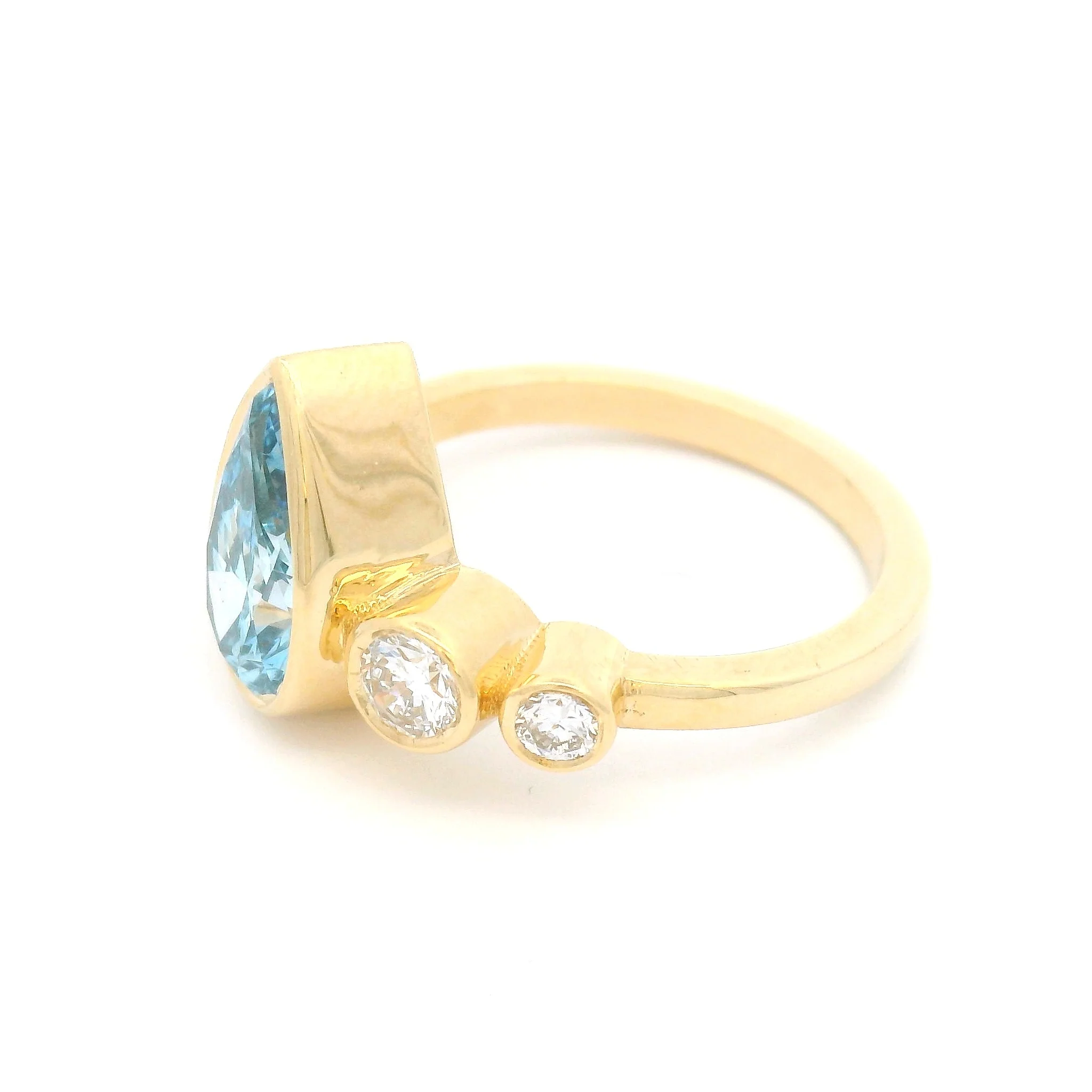 14k Yellow Engagement Ring with 1.5ct Lab-Grown Blue Diamond & Accent Lab Diamonds - Image 3
