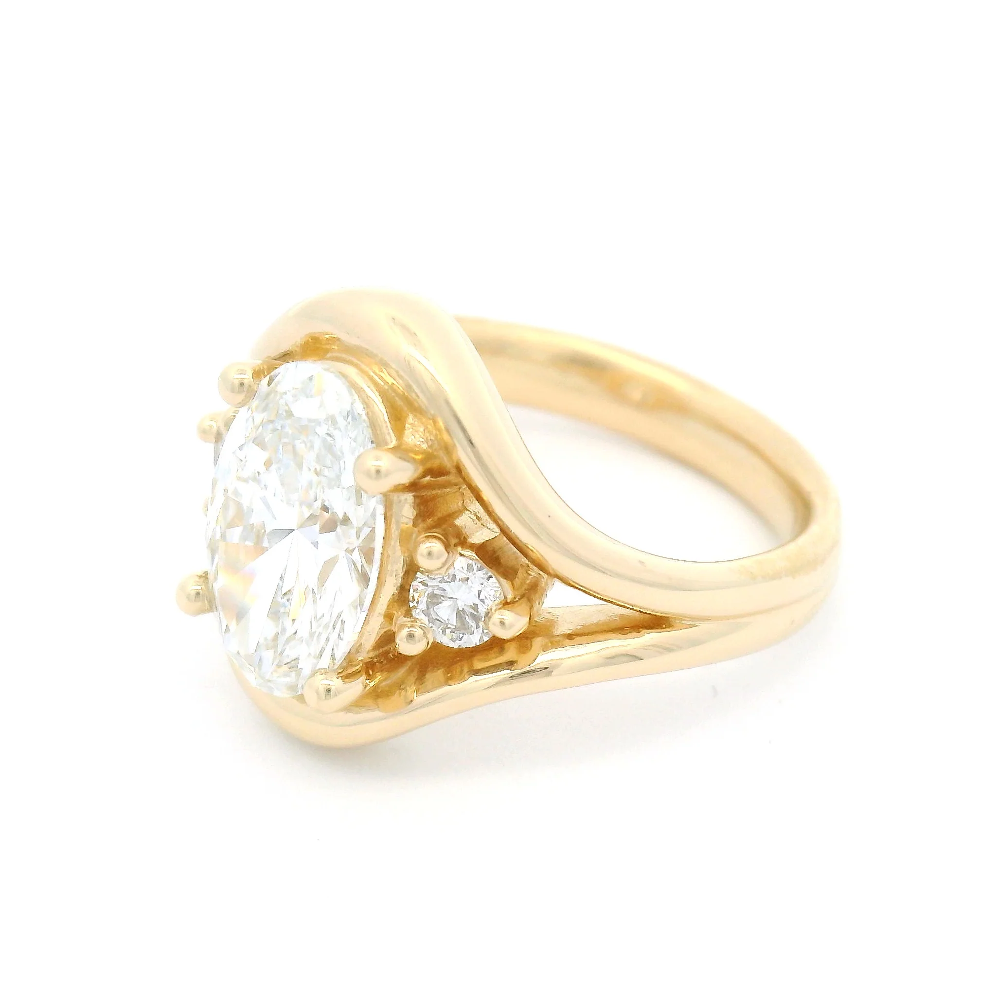 14k Yellow 3-Stone Split-Shank Engagement Ring with 2.42cts of Lab-Grown Diamonds - Image 3