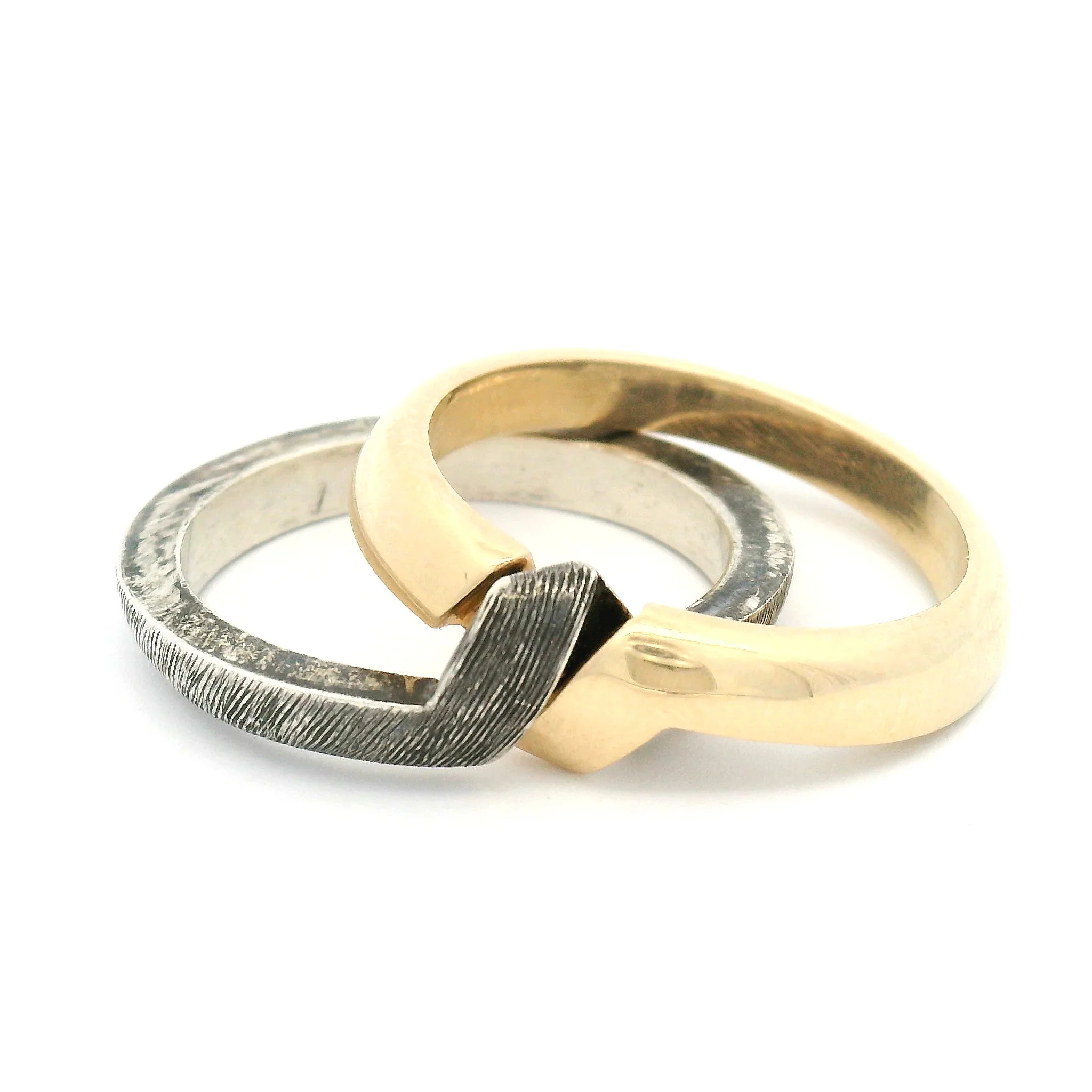 10k Yellow and Sterling Silver Interlocking Puzzle Band - Image 3
