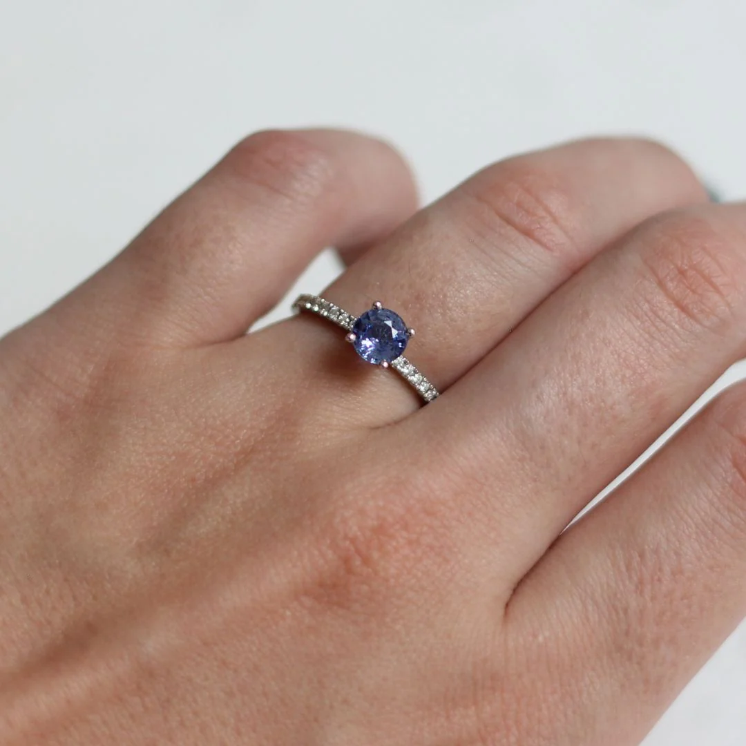 Round Blue Sapphire Ring - Image 3