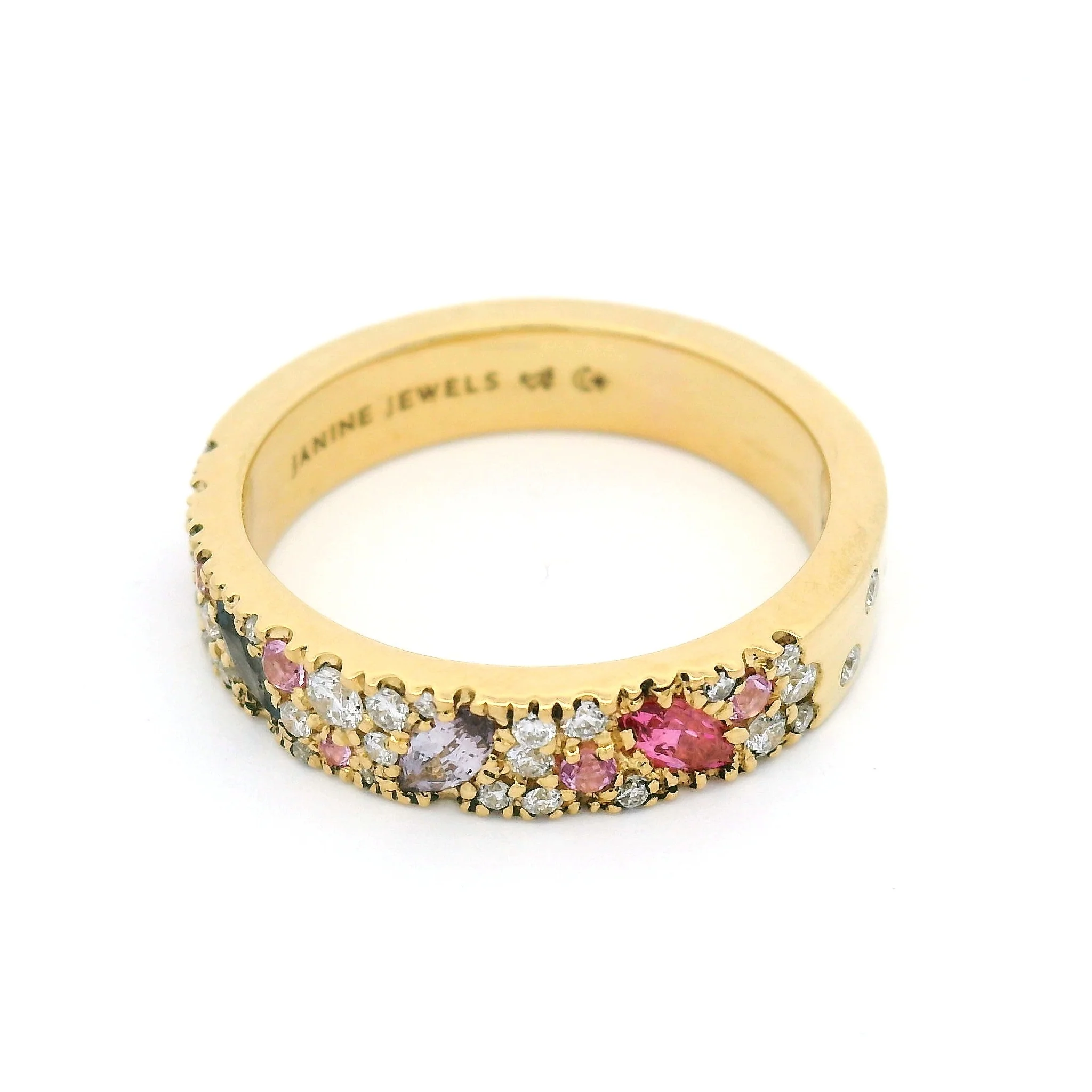 18k Yellow 4mm Wide Band with Pavé-Set with Natural Sapphires and Lab-Grown Diamonds - Image 3