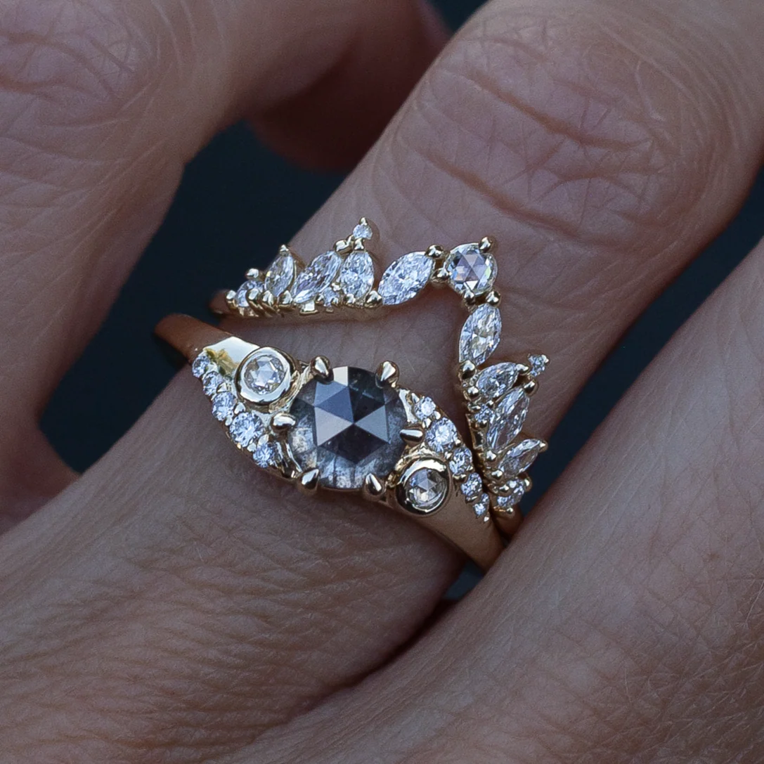 14k Yellow Engagement Ring with 0.98ct Rose-Cut Salt & Pepper Diamond and Accent Diamonds - Image 6