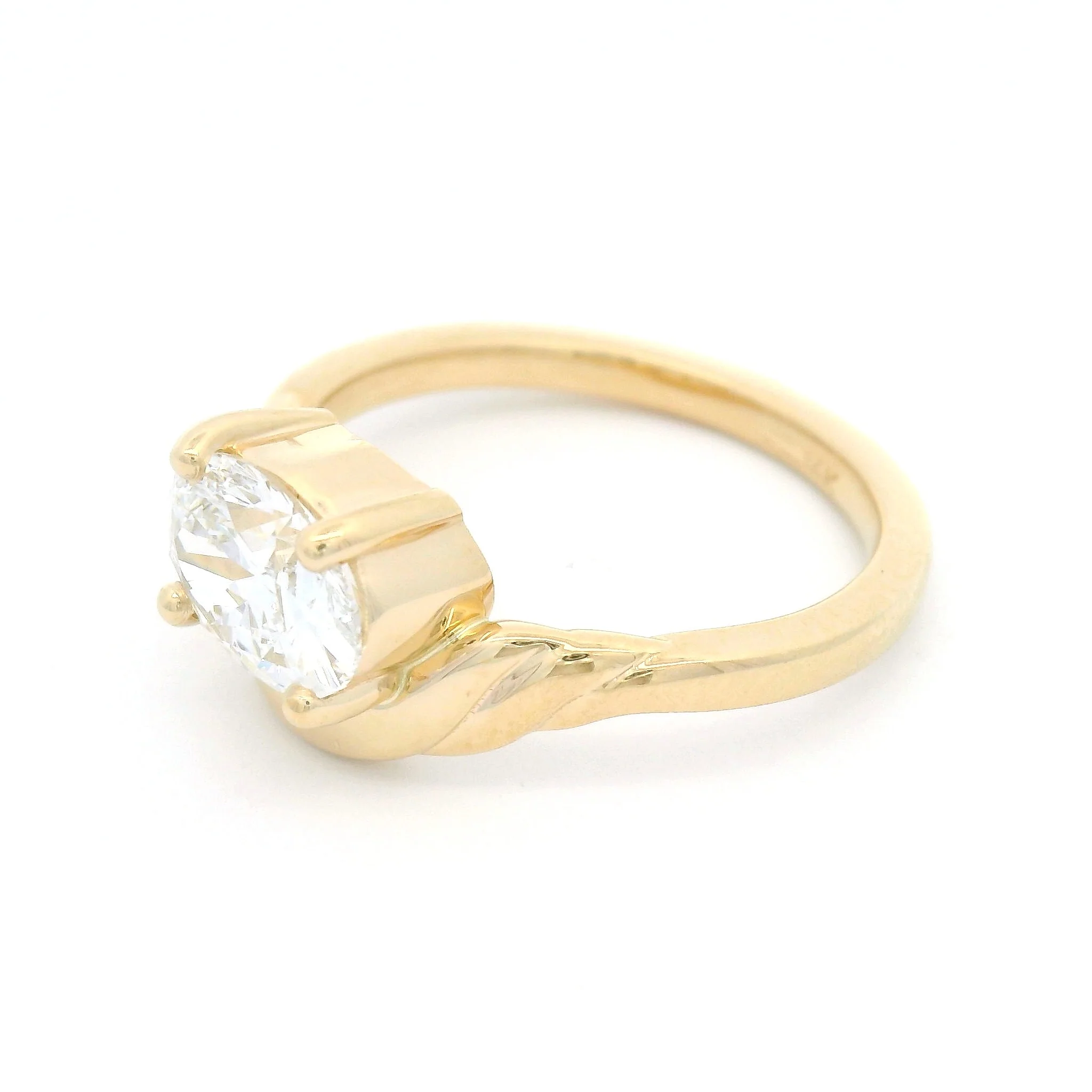 14k Yellow Engagement Solitaire with 1.14ct Lab-Grown Oval Diamond - Image 3