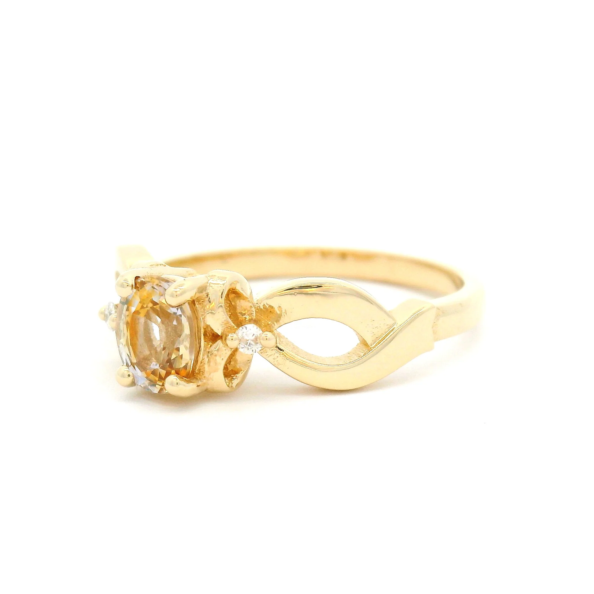 14k Yellow Engagement Ring with 0.80ct White Bi-Colour Sapphire and Accent Diamonds - Image 2