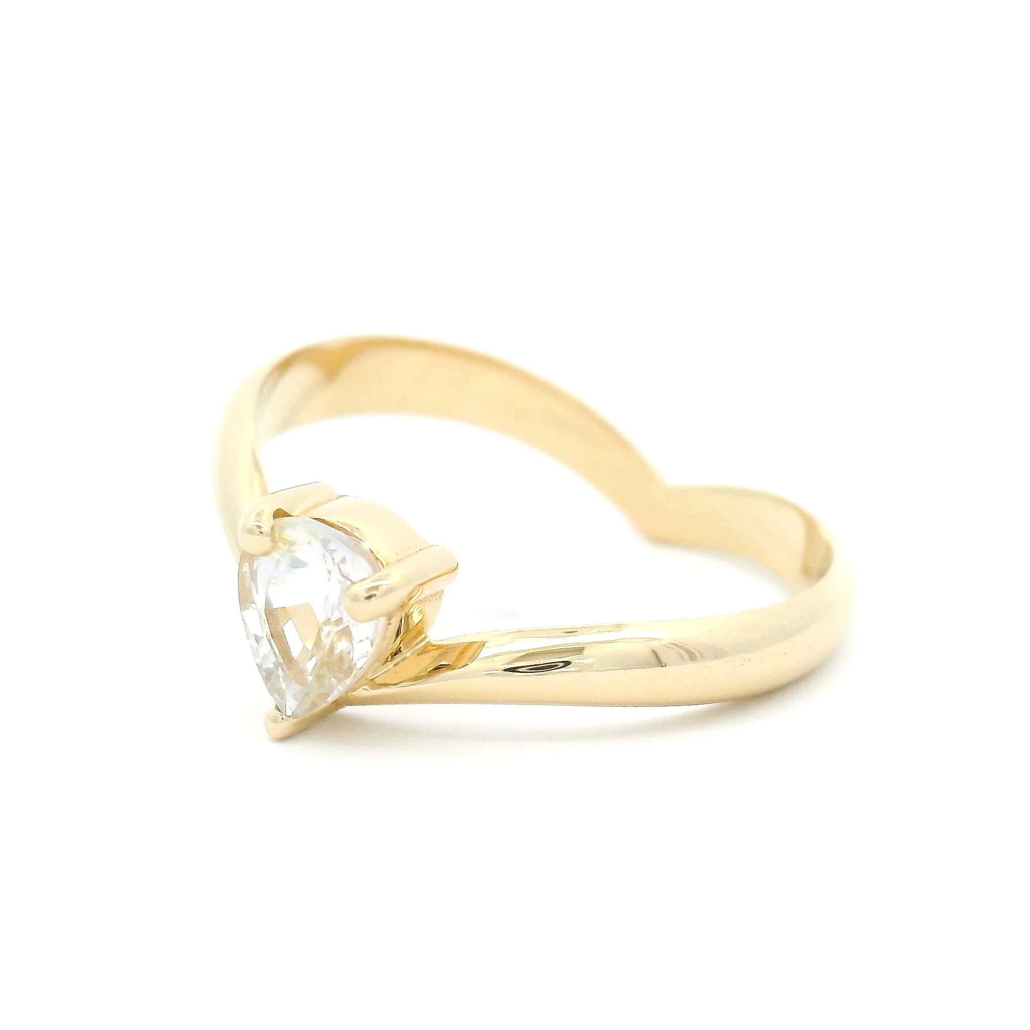 Chevron - 14k Yellow Solitaire Engagement Ring with 0.74ct Pear-Shape White Sapphire - Image 2